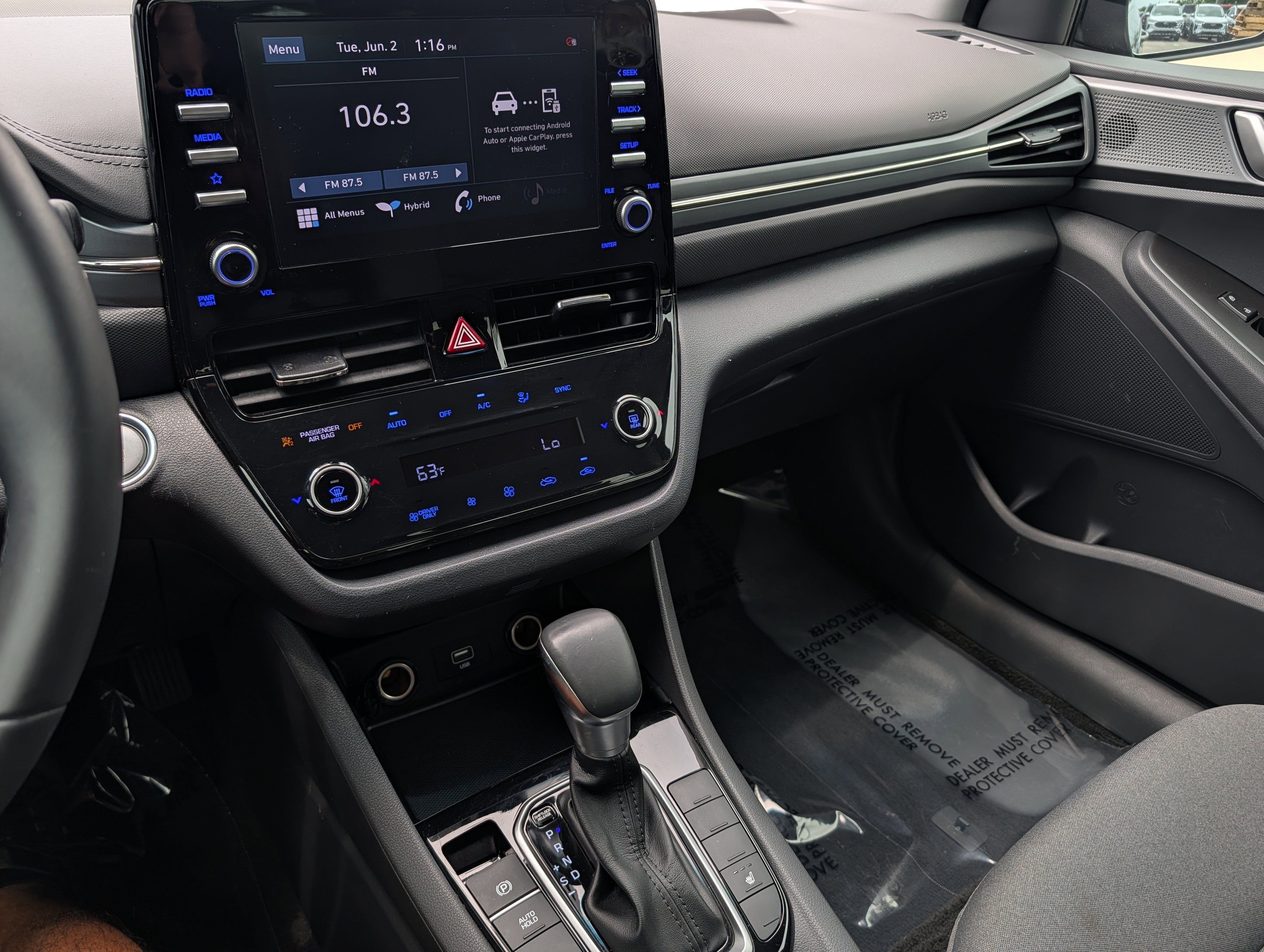 2022 Hyundai Ioniq Hybrid SE