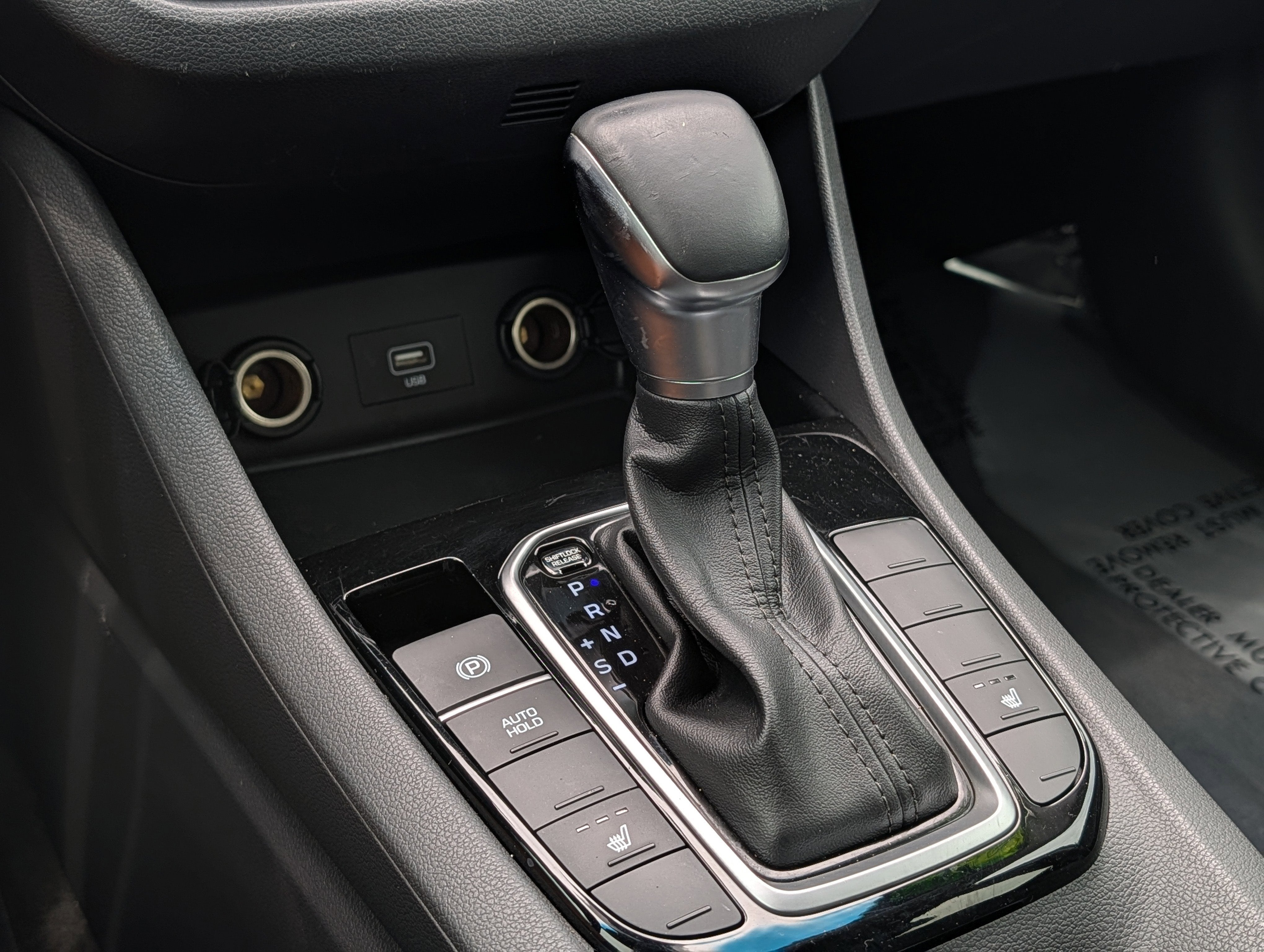 2022 Hyundai Ioniq Hybrid SE