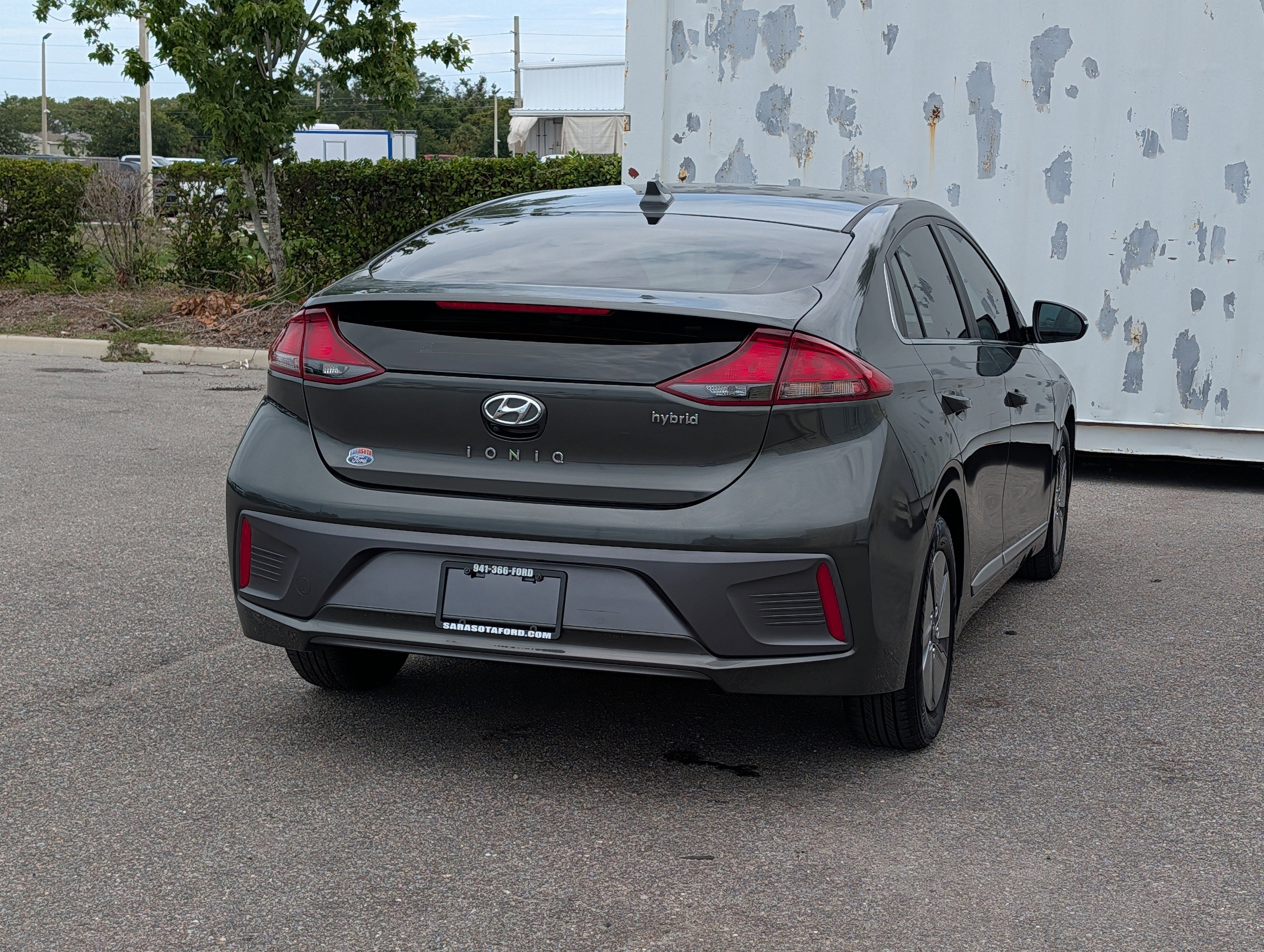 2022 Hyundai Ioniq Hybrid SE
