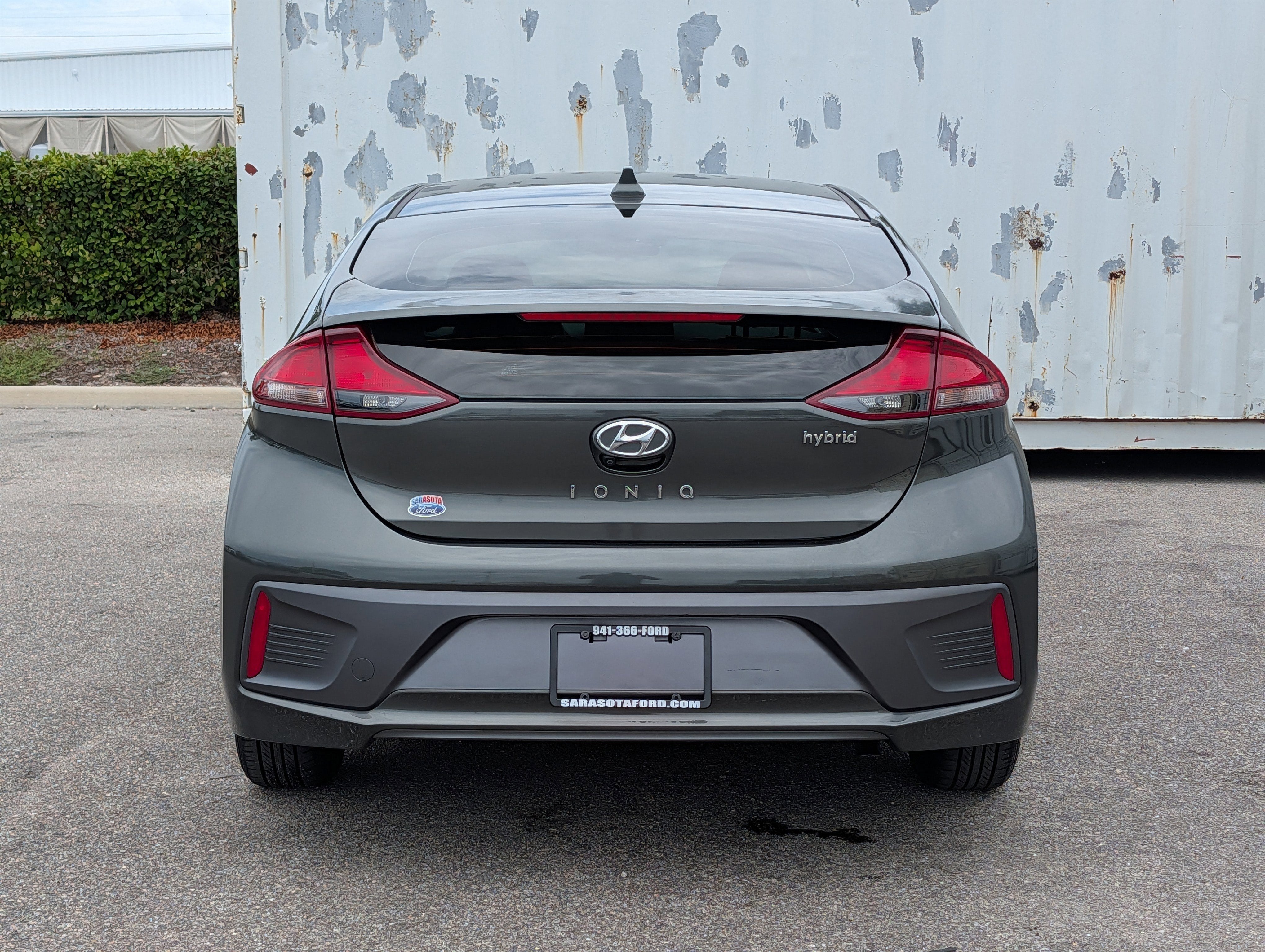 2022 Hyundai Ioniq Hybrid SE