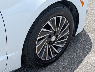 2023 Hyundai Sonata Hybrid Limited