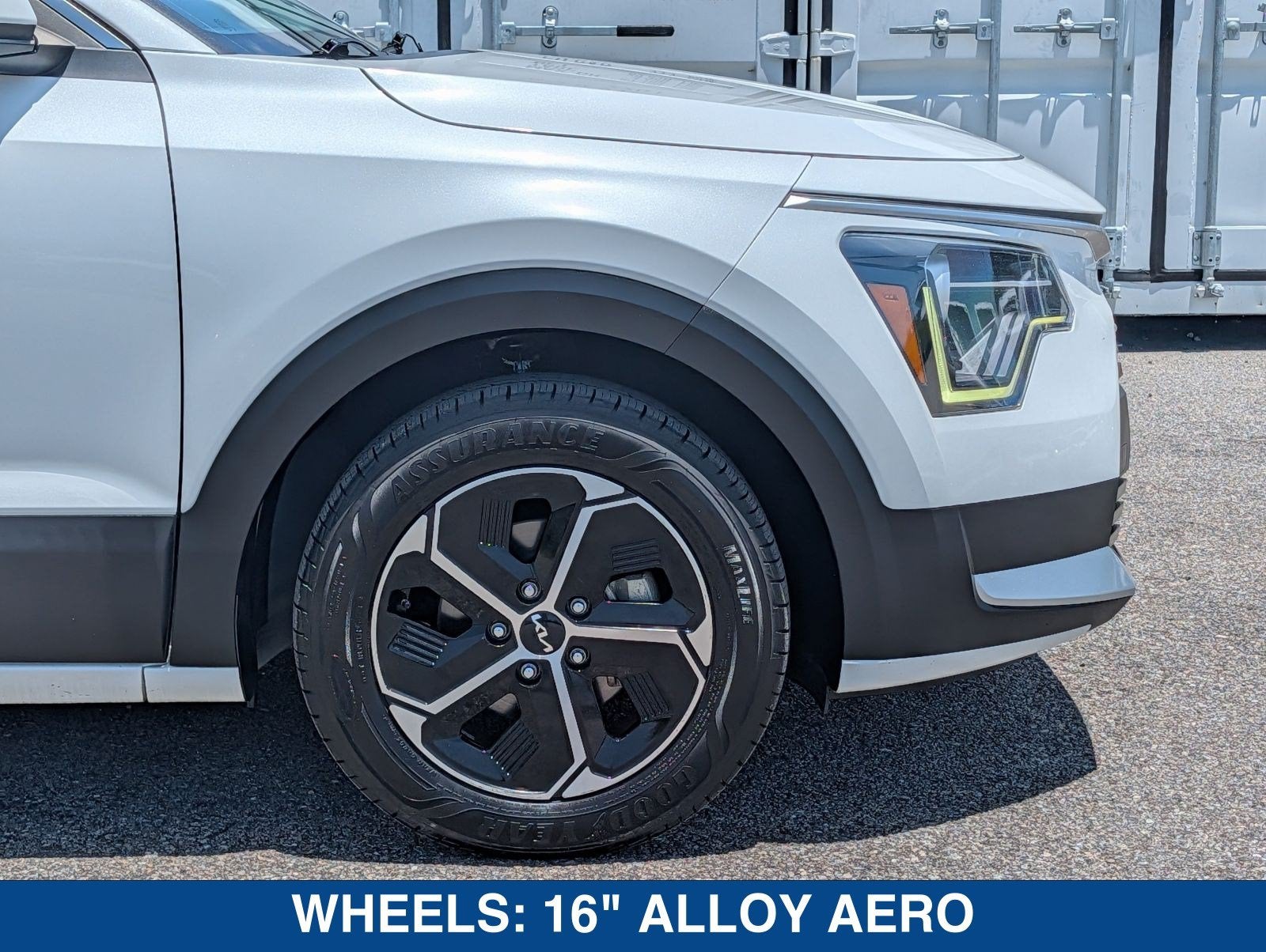 2023 Kia Niro EX