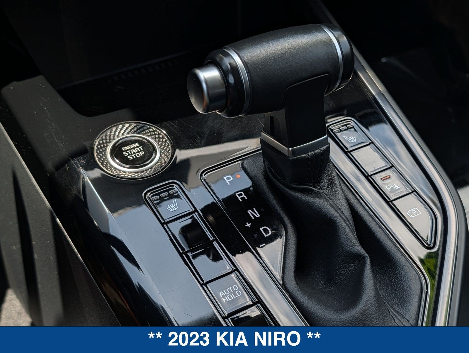 2023 Kia Niro EX