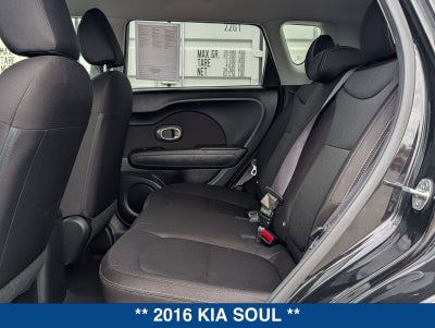 2016 Kia Soul Base