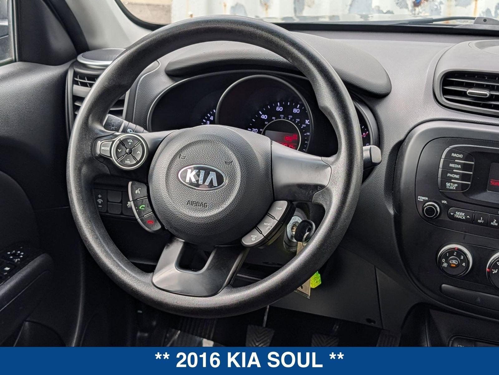 2016 Kia Soul Base