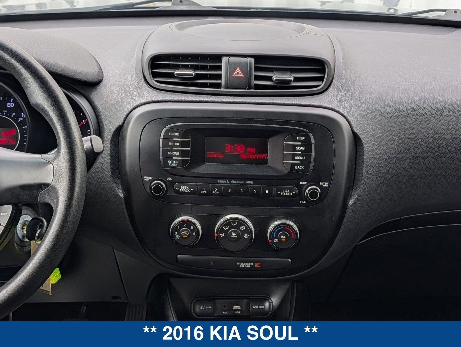 2016 Kia Soul Base