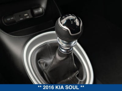 2016 Kia Soul Base