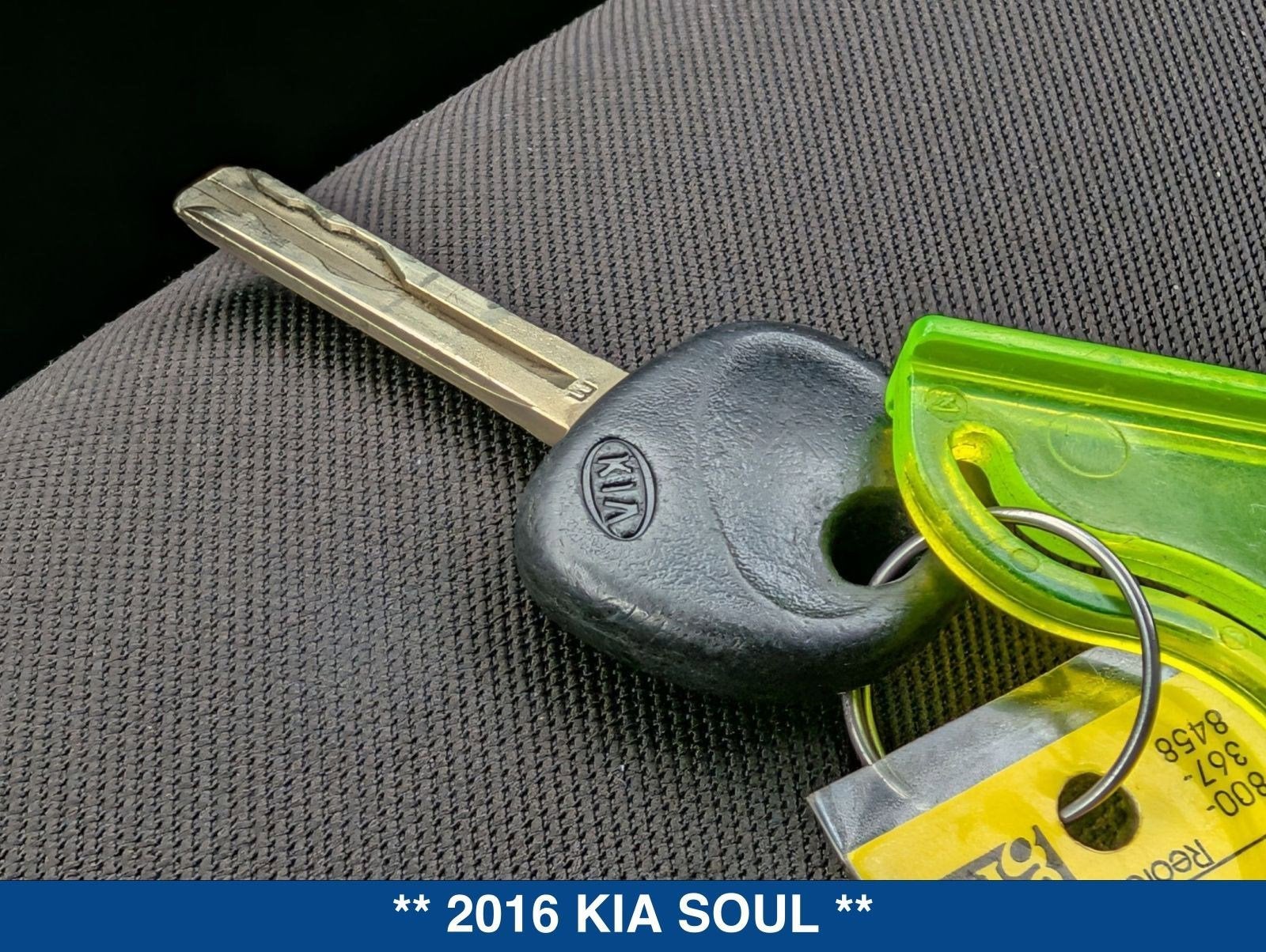 2016 Kia Soul Base