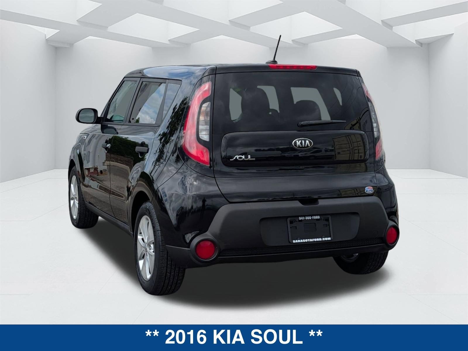 2016 Kia Soul Base