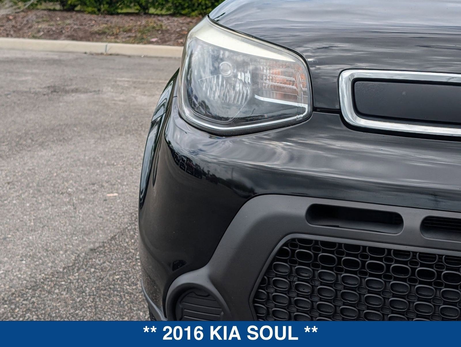 2016 Kia Soul Base