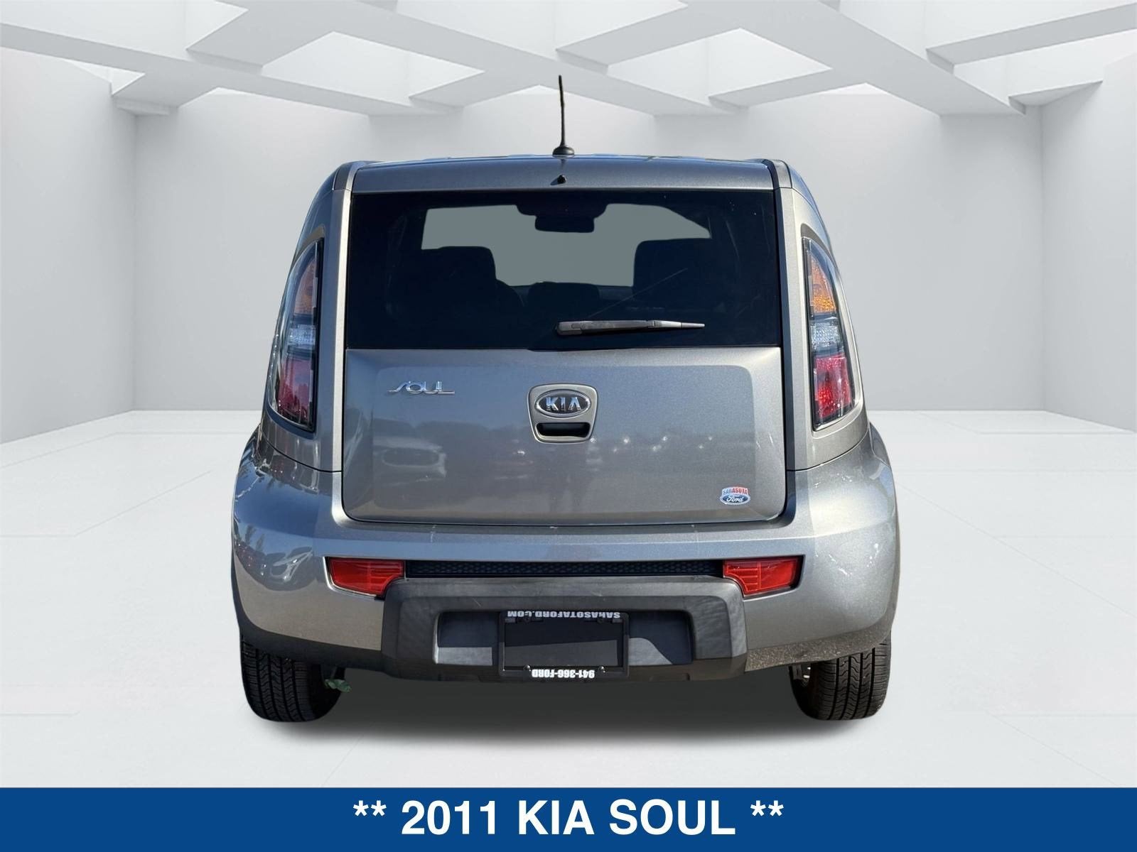 Used 2011 Kia Soul Base with VIN KNDJT2A2XB7207822 for sale in Sarasota, FL