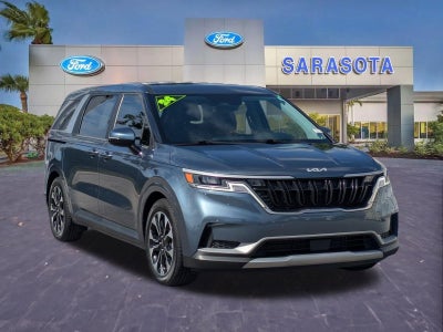 2024 Kia Carnival EX