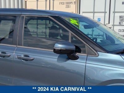 2024 Kia Carnival EX