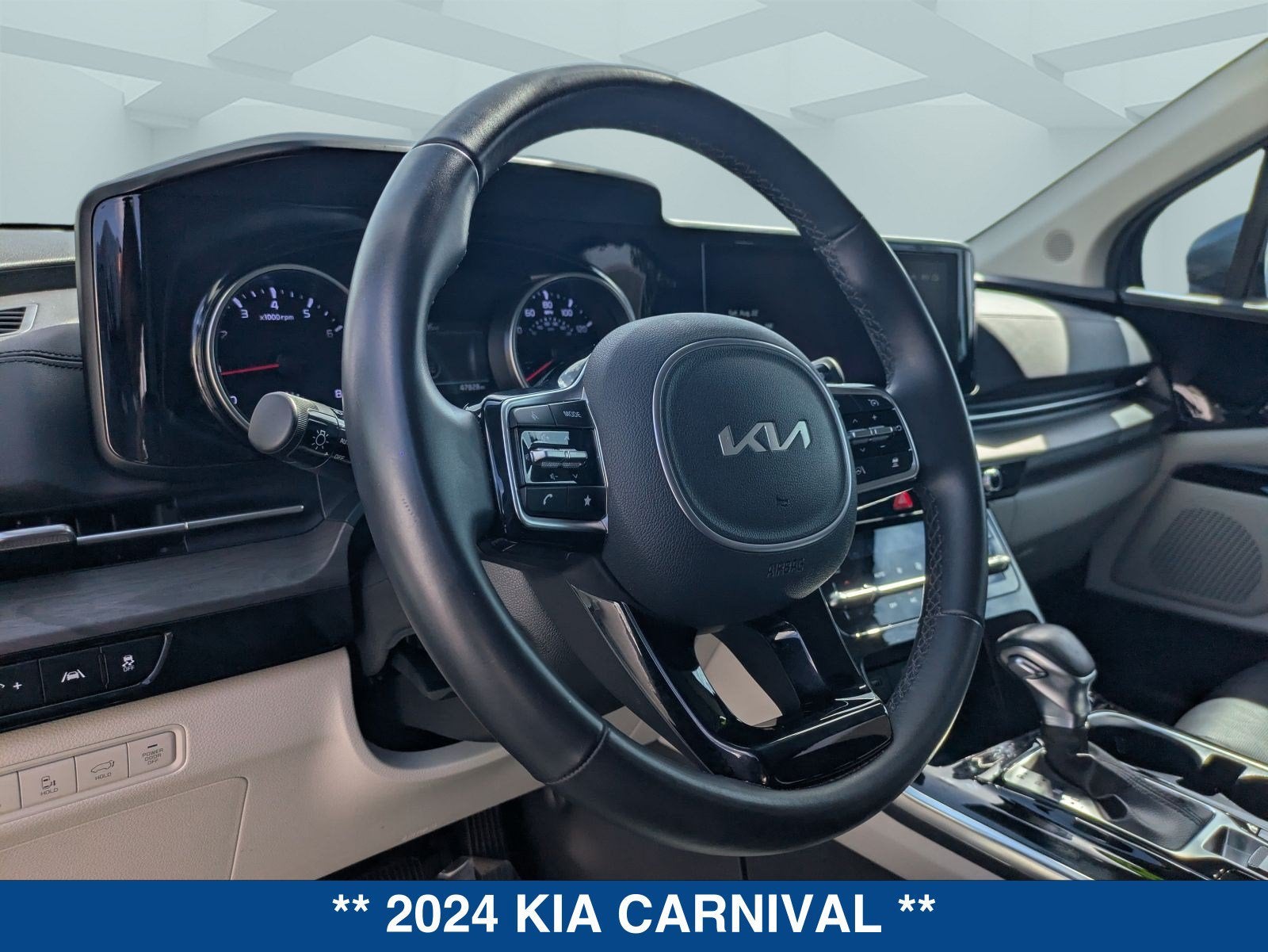 2024 Kia Carnival EX