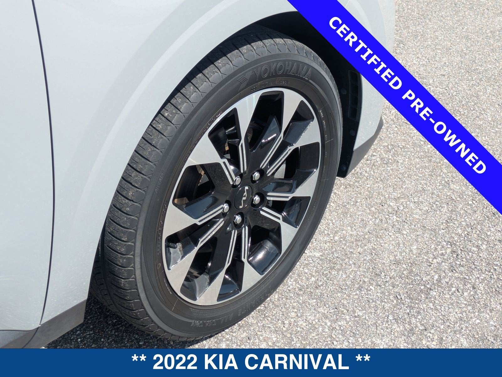 2022 Kia Carnival EX