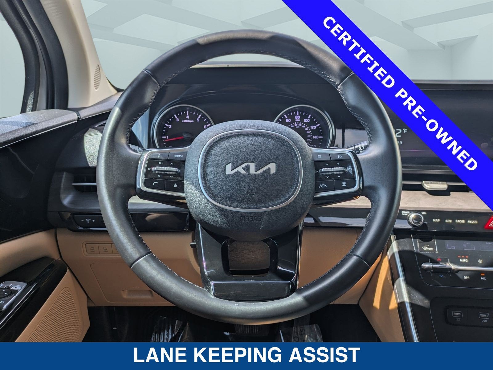 2022 Kia Carnival EX