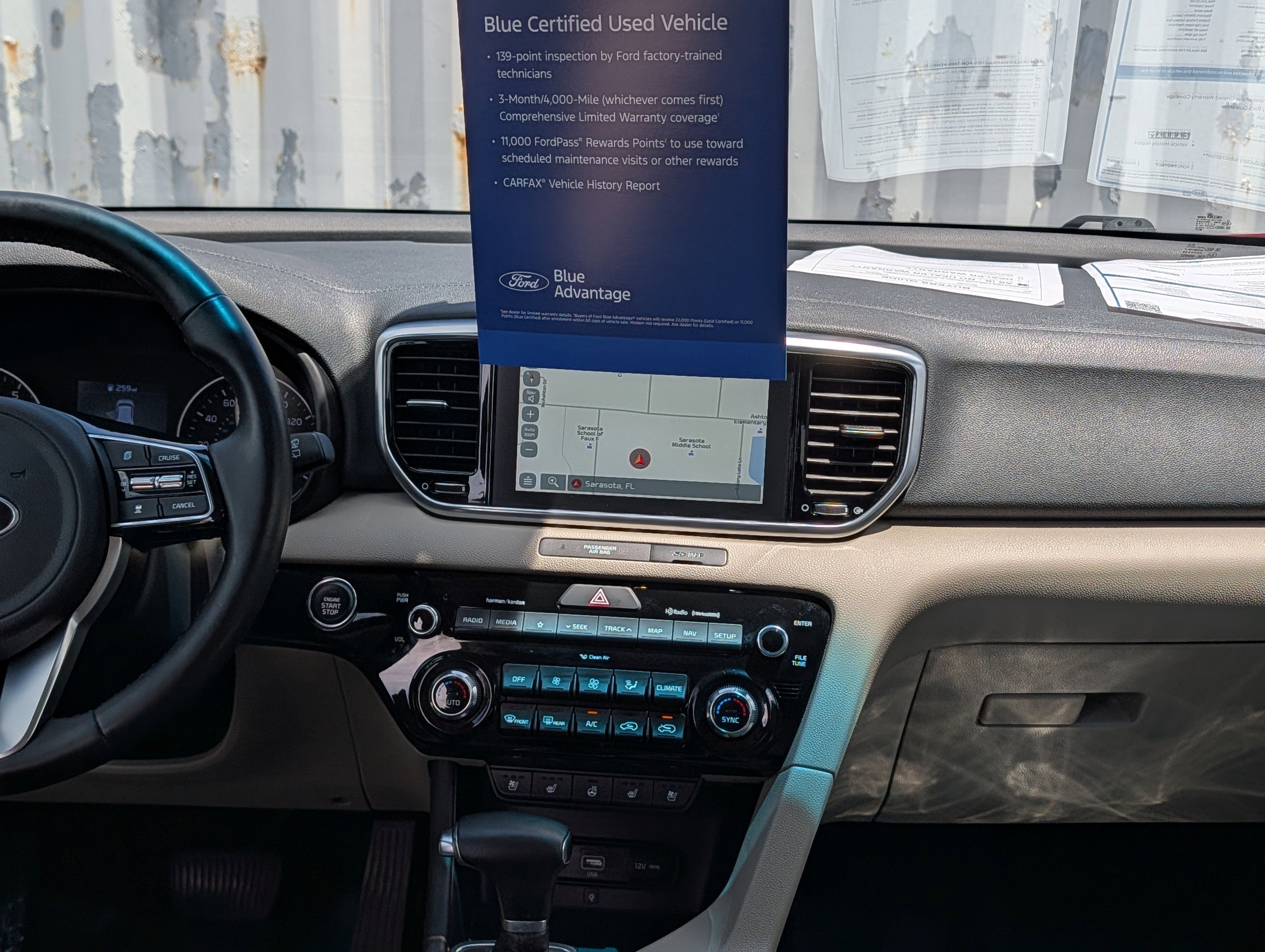 2022 Kia Sportage EX