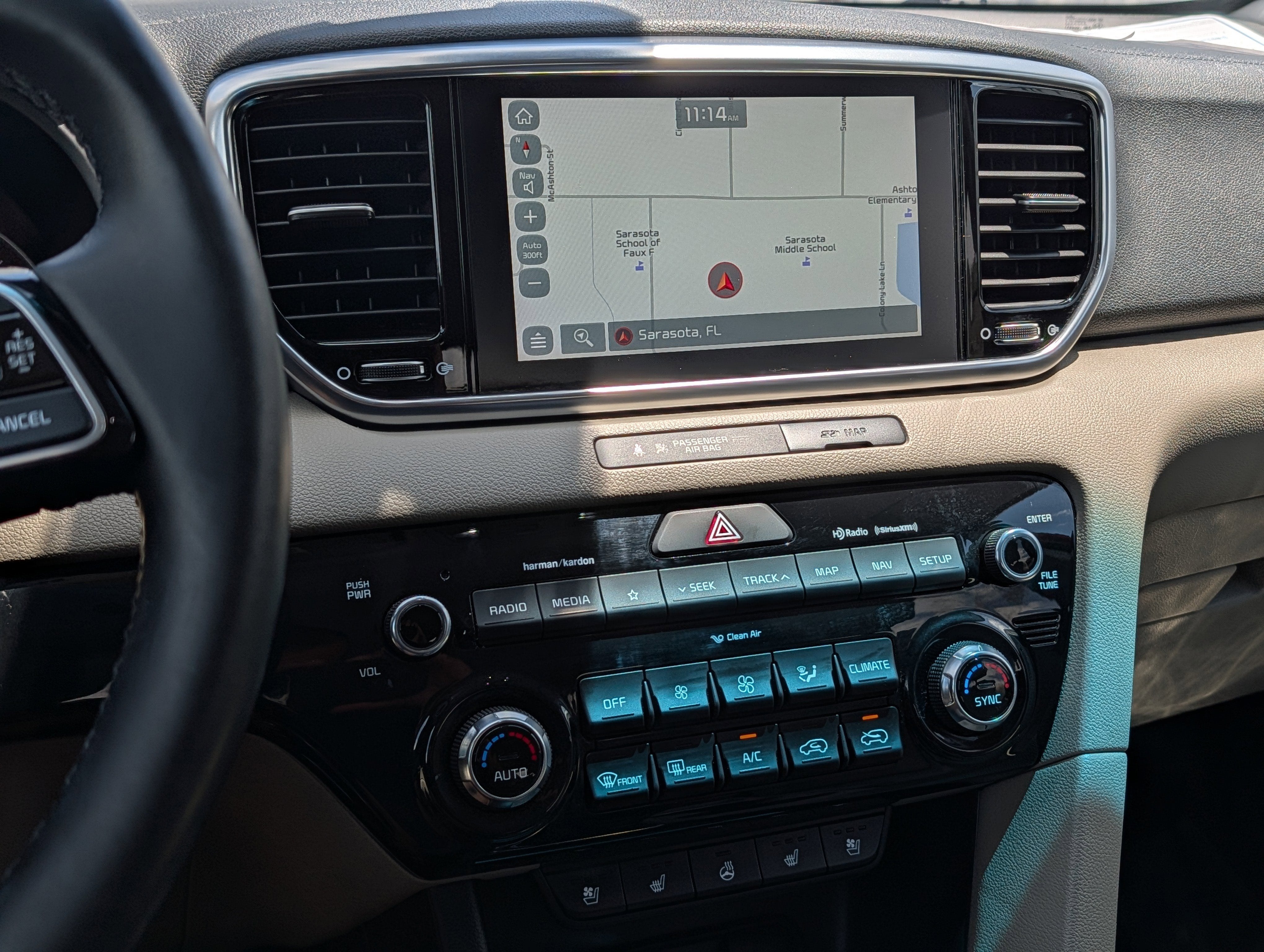 2022 Kia Sportage EX