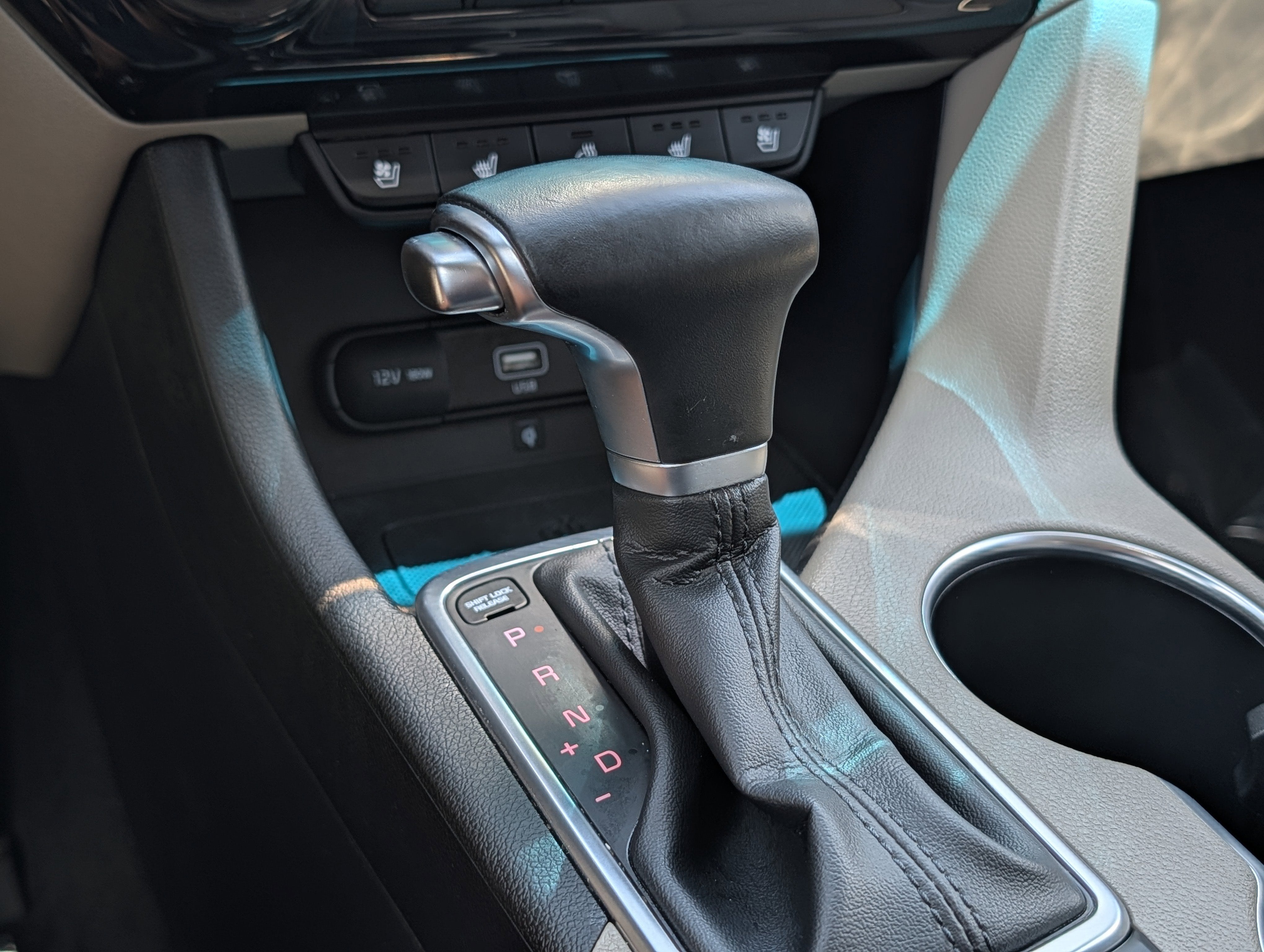 2022 Kia Sportage EX