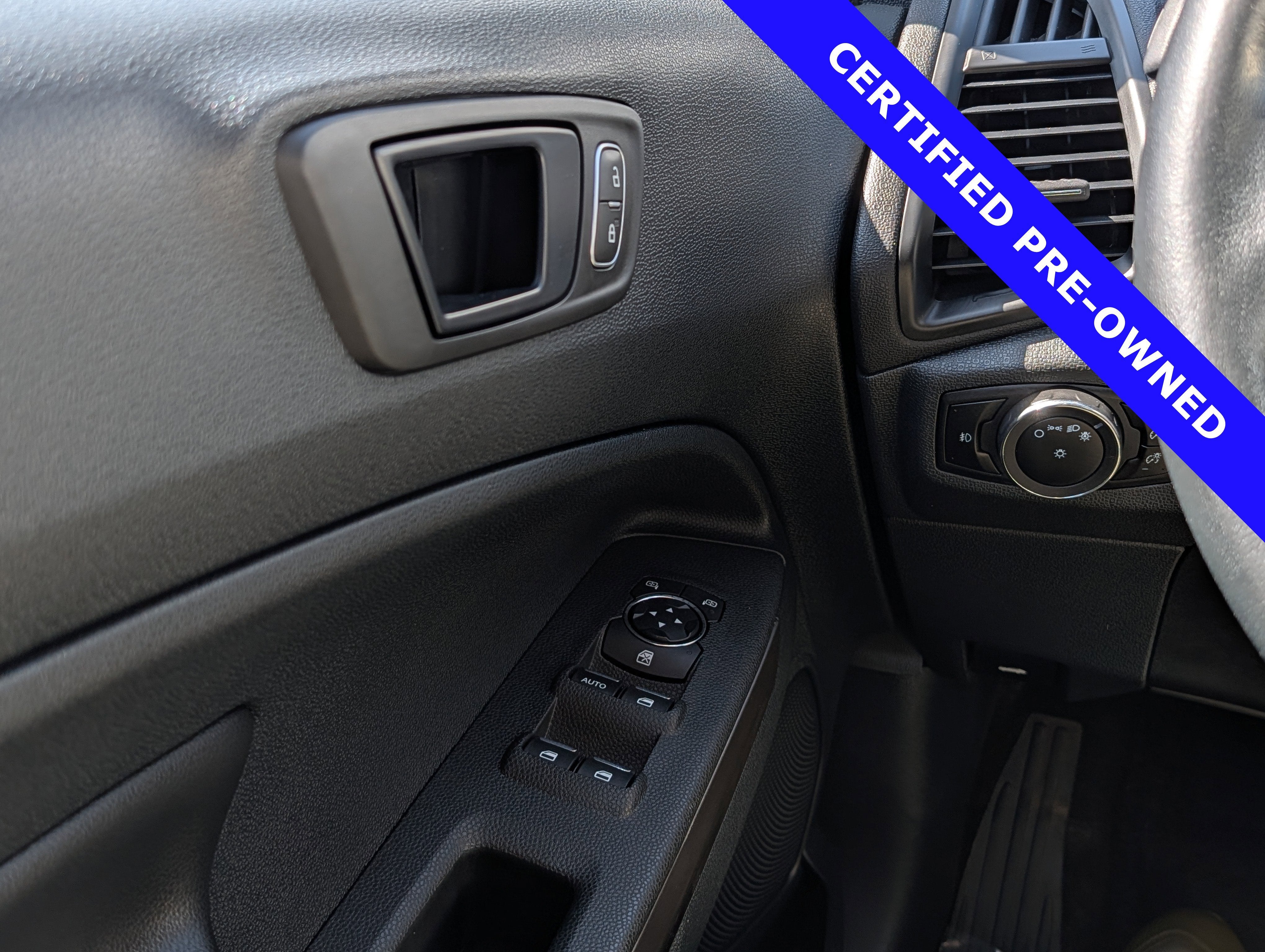 2019 Ford EcoSport SES