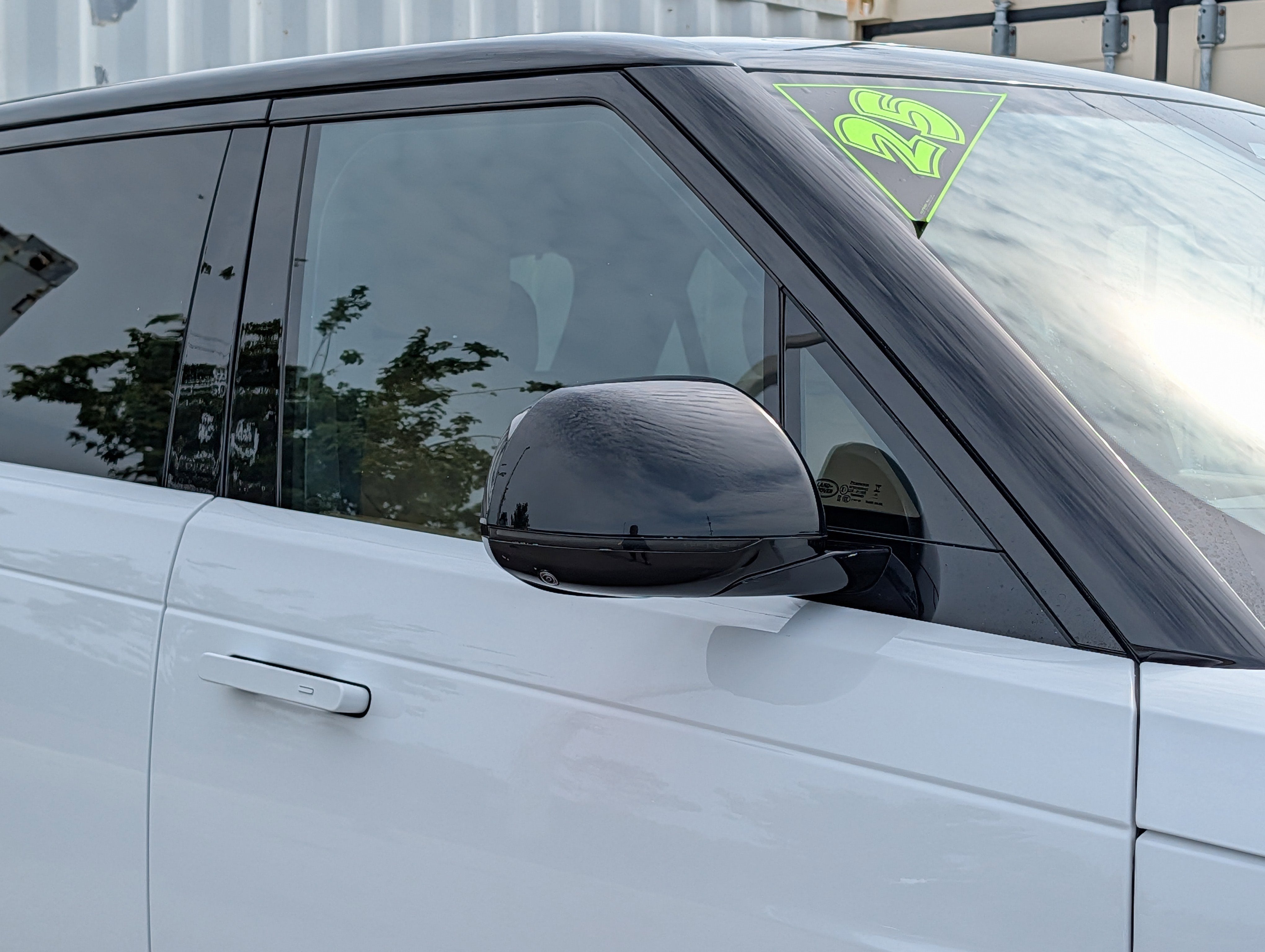 2025 Land Rover Range Rover Sport P360 SE