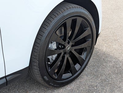 2025 Land Rover Range Rover Sport P360 SE