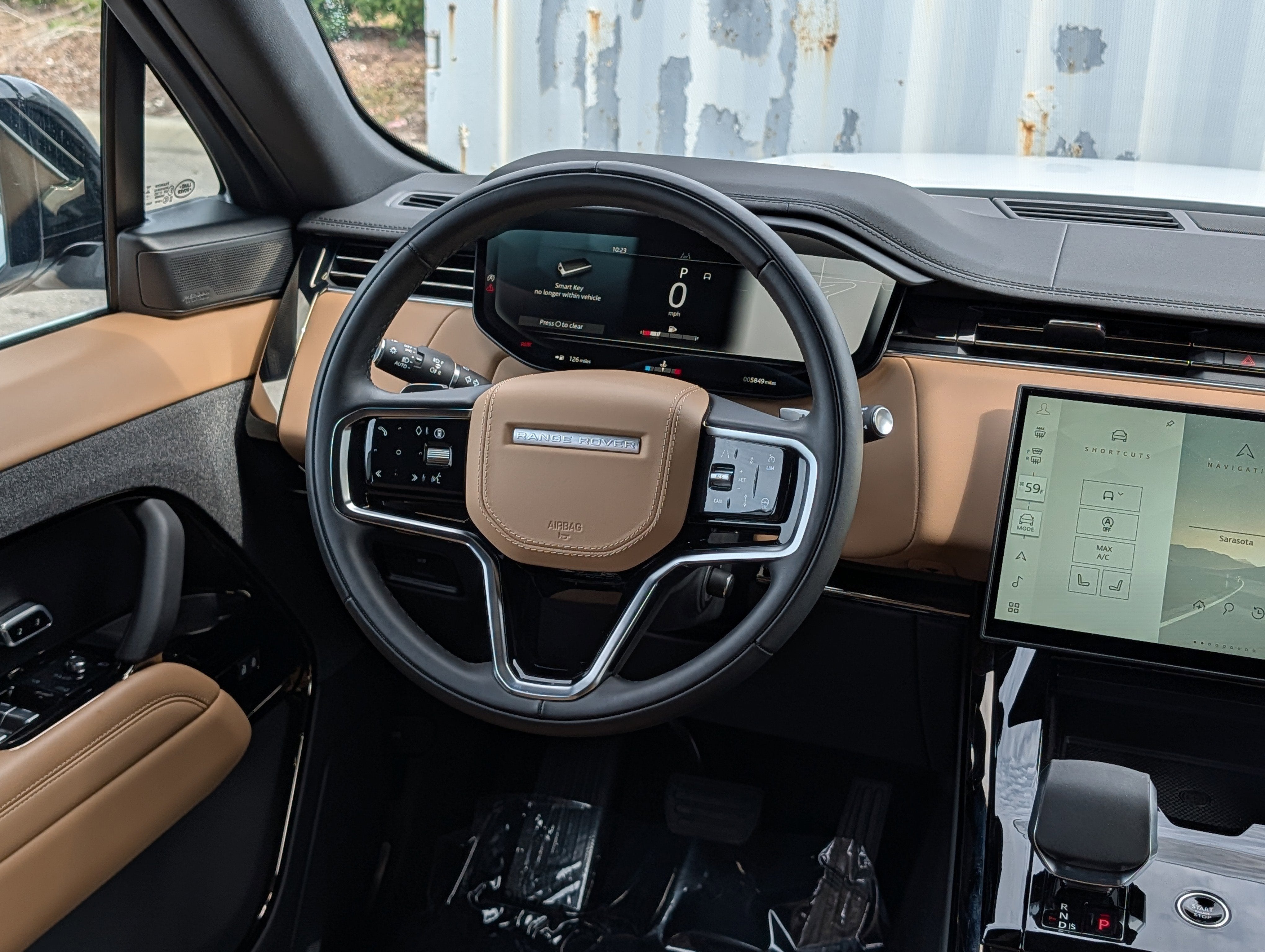 2025 Land Rover Range Rover Sport P360 SE