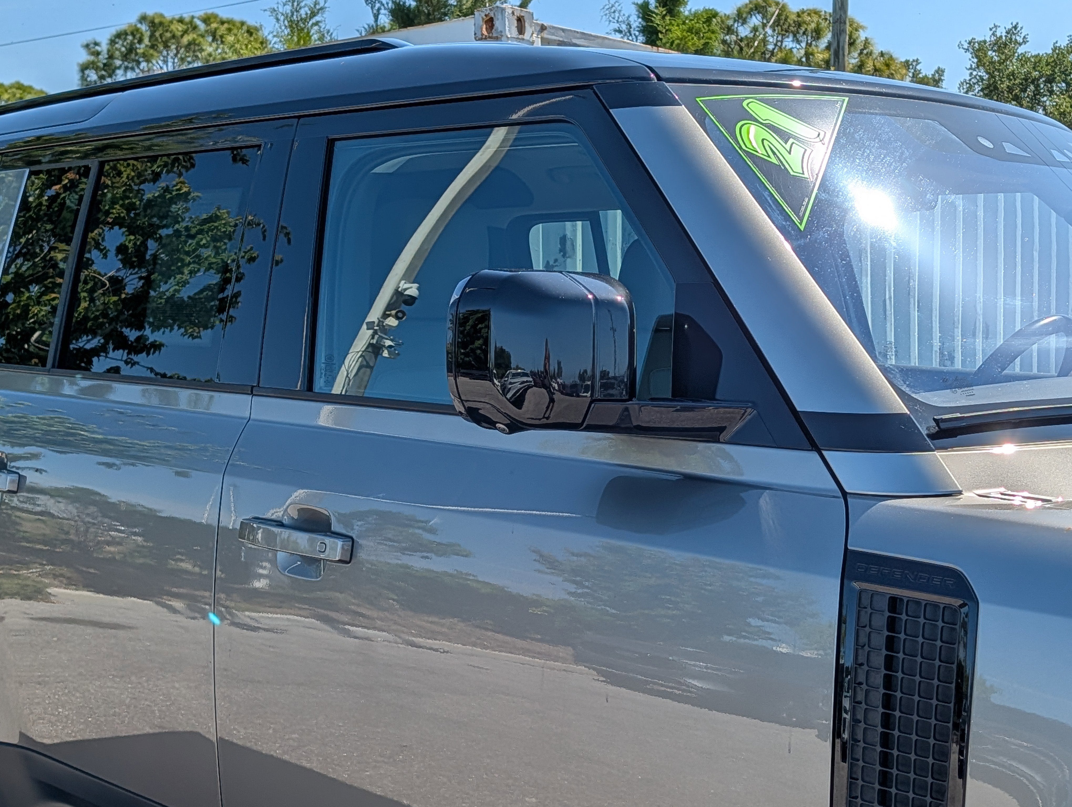 2021 Land Rover Defender 110 SE