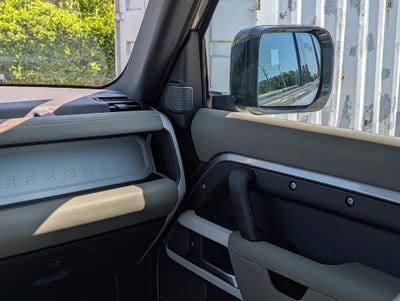 2021 Land Rover Defender 110 SE