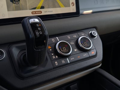 2021 Land Rover Defender 110 SE