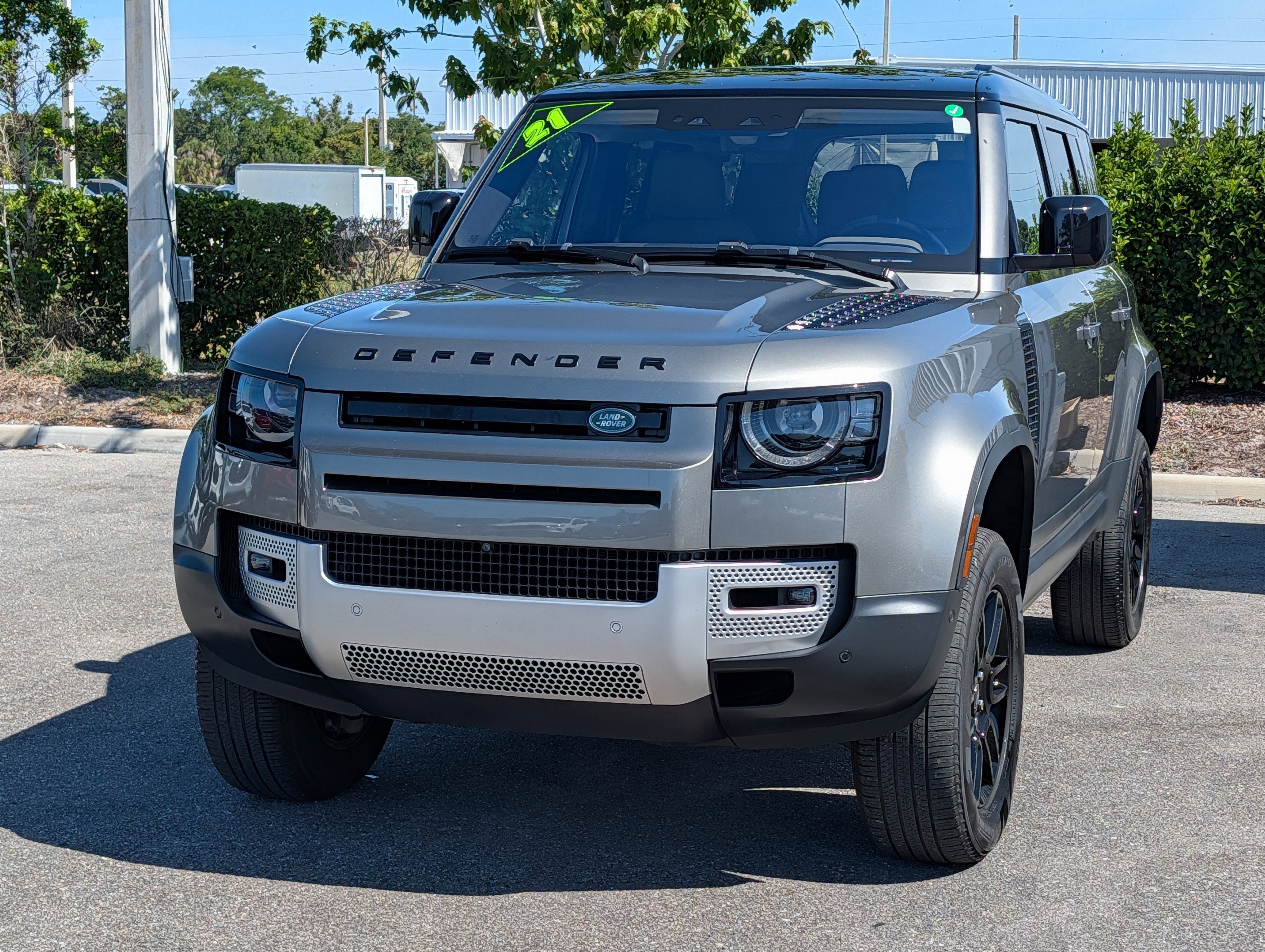 2021 Land Rover Defender 110 SE