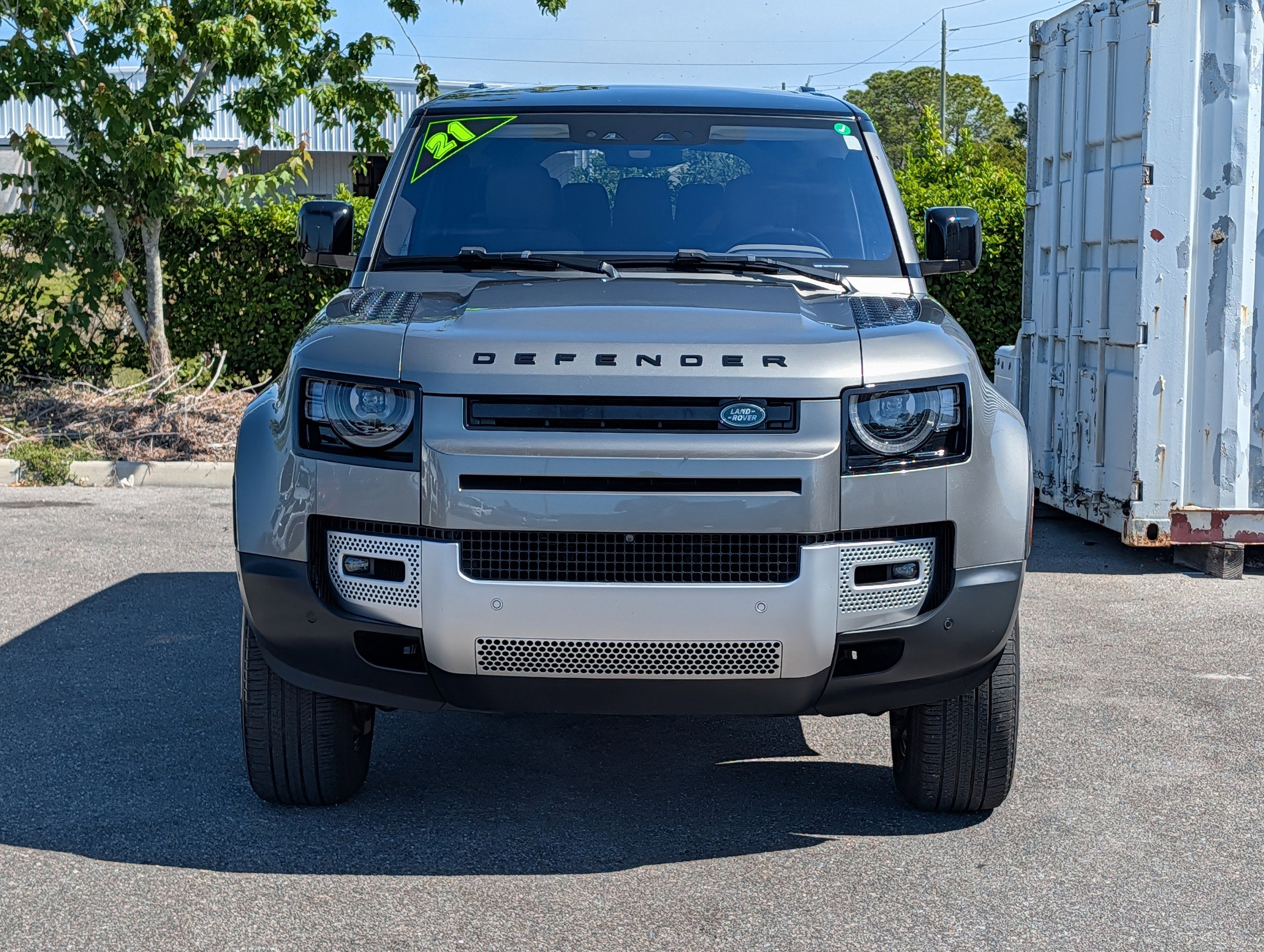 2021 Land Rover Defender 110 SE