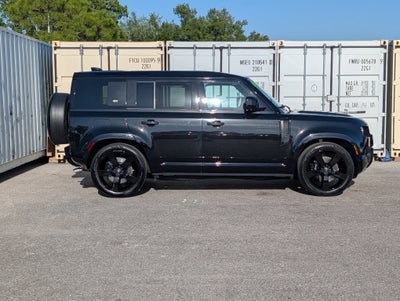 2023 Land Rover Defender 110 V8