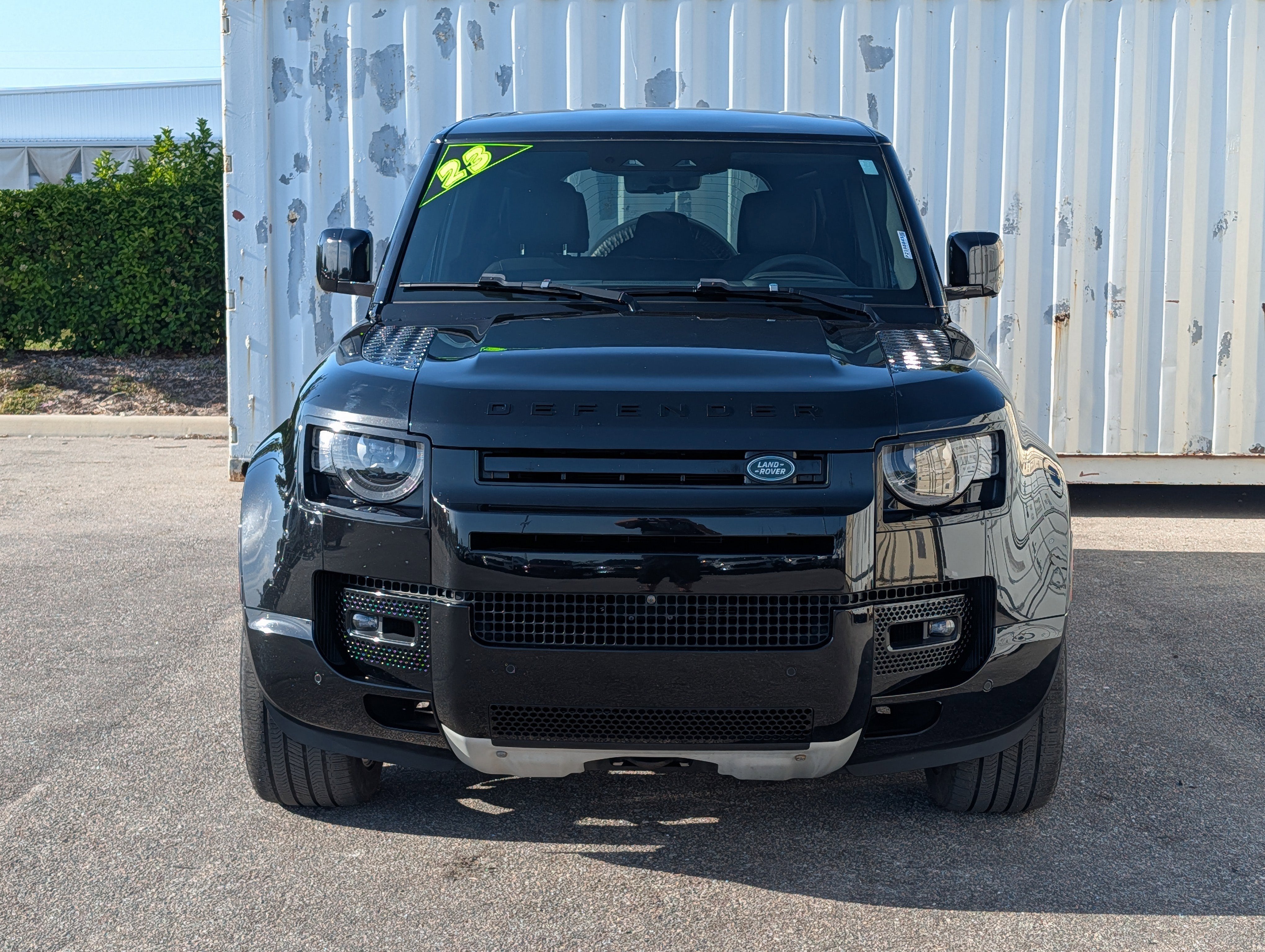 2023 Land Rover Defender 110 V8