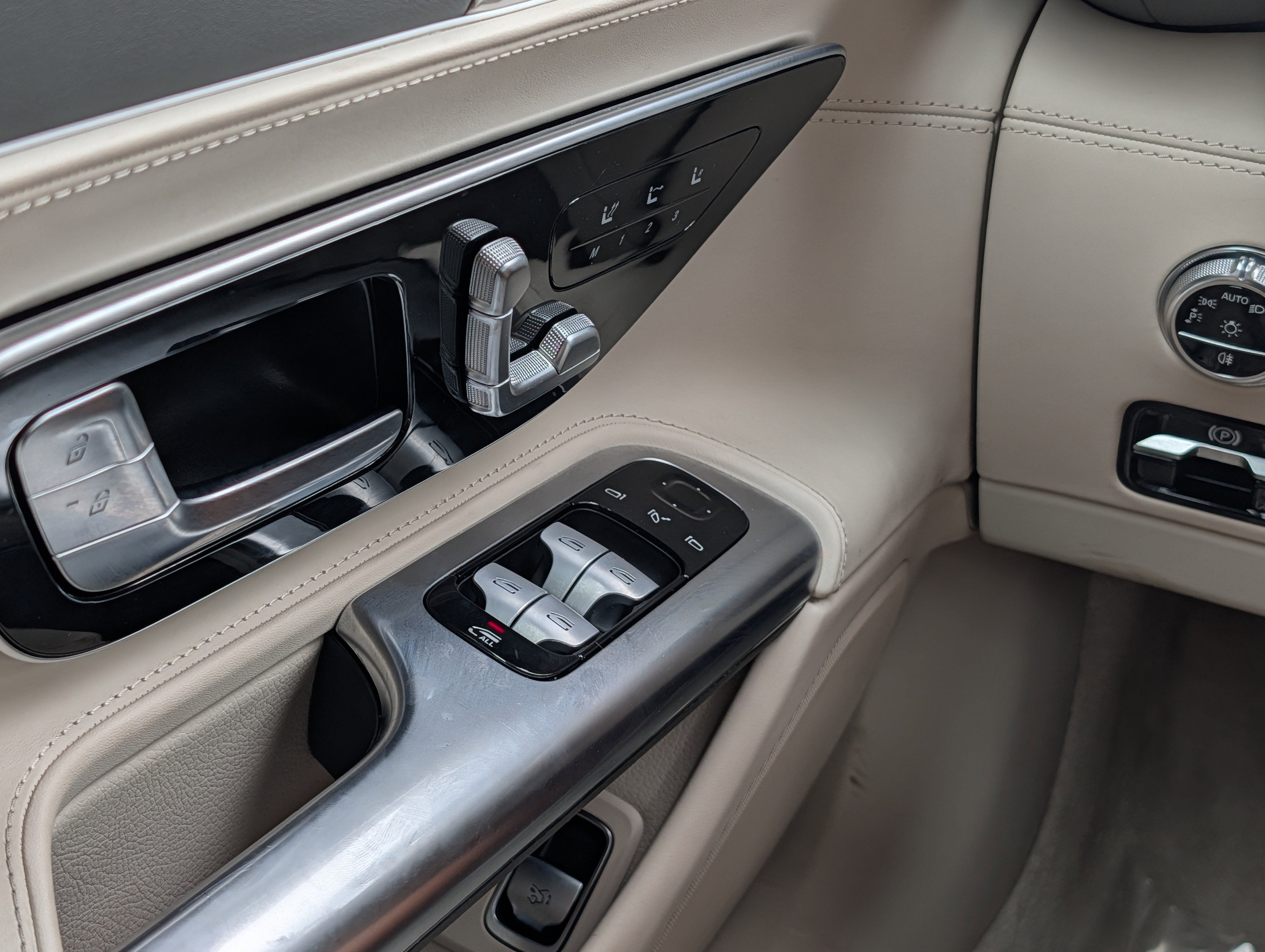 2023 Mercedes-Benz AMG® SL 43 Base