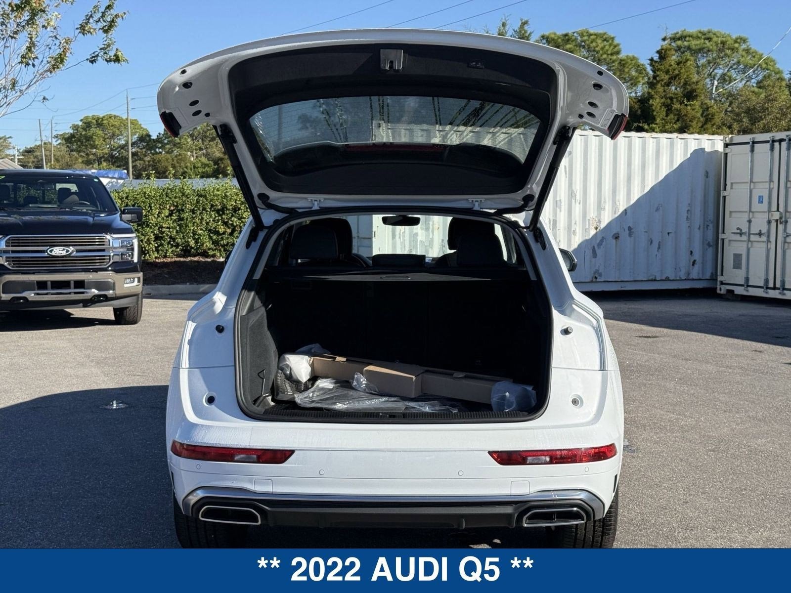 2022 Audi Q5 45 S line quattro Premium