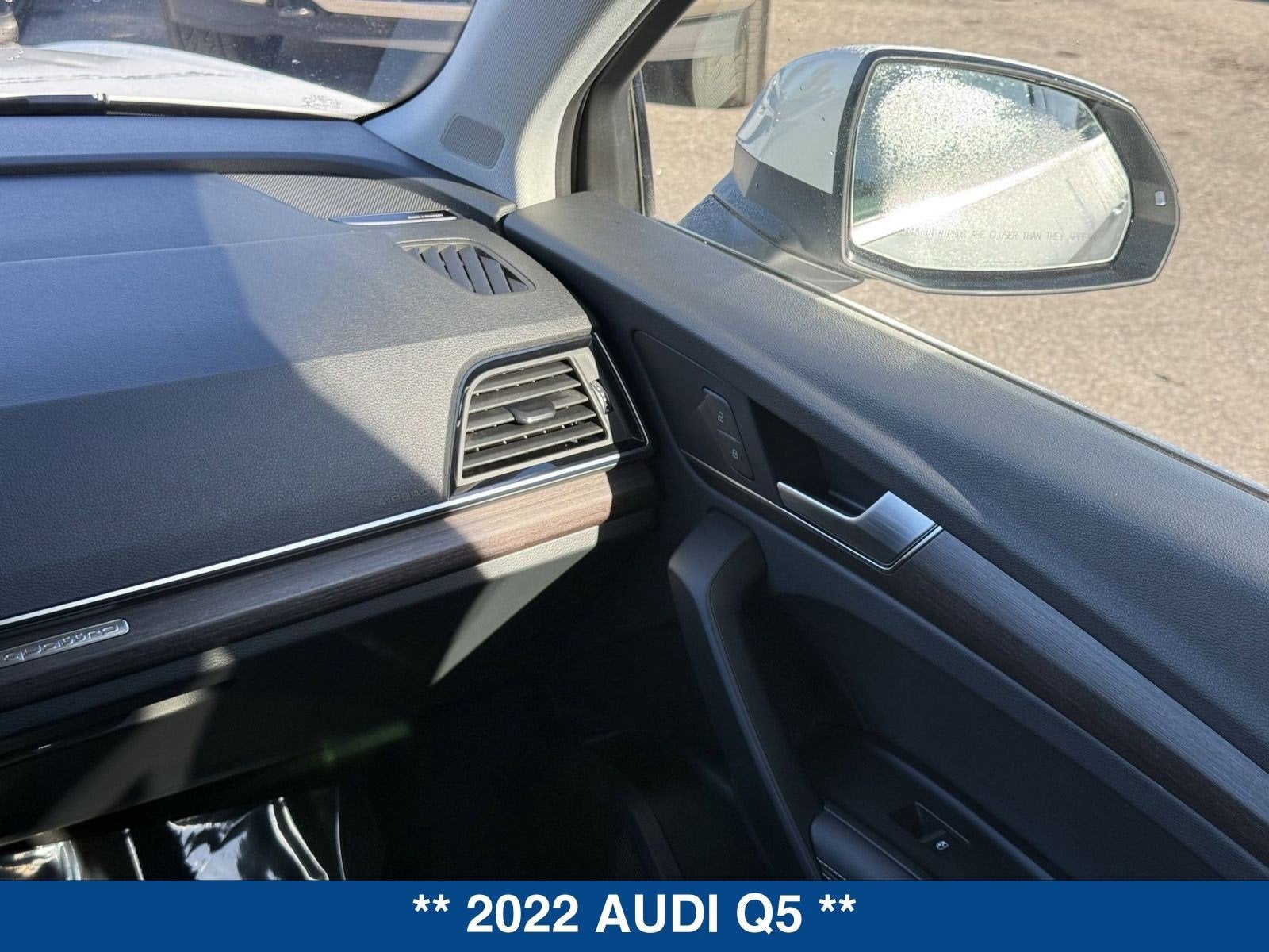 2022 Audi Q5 45 S line quattro Premium