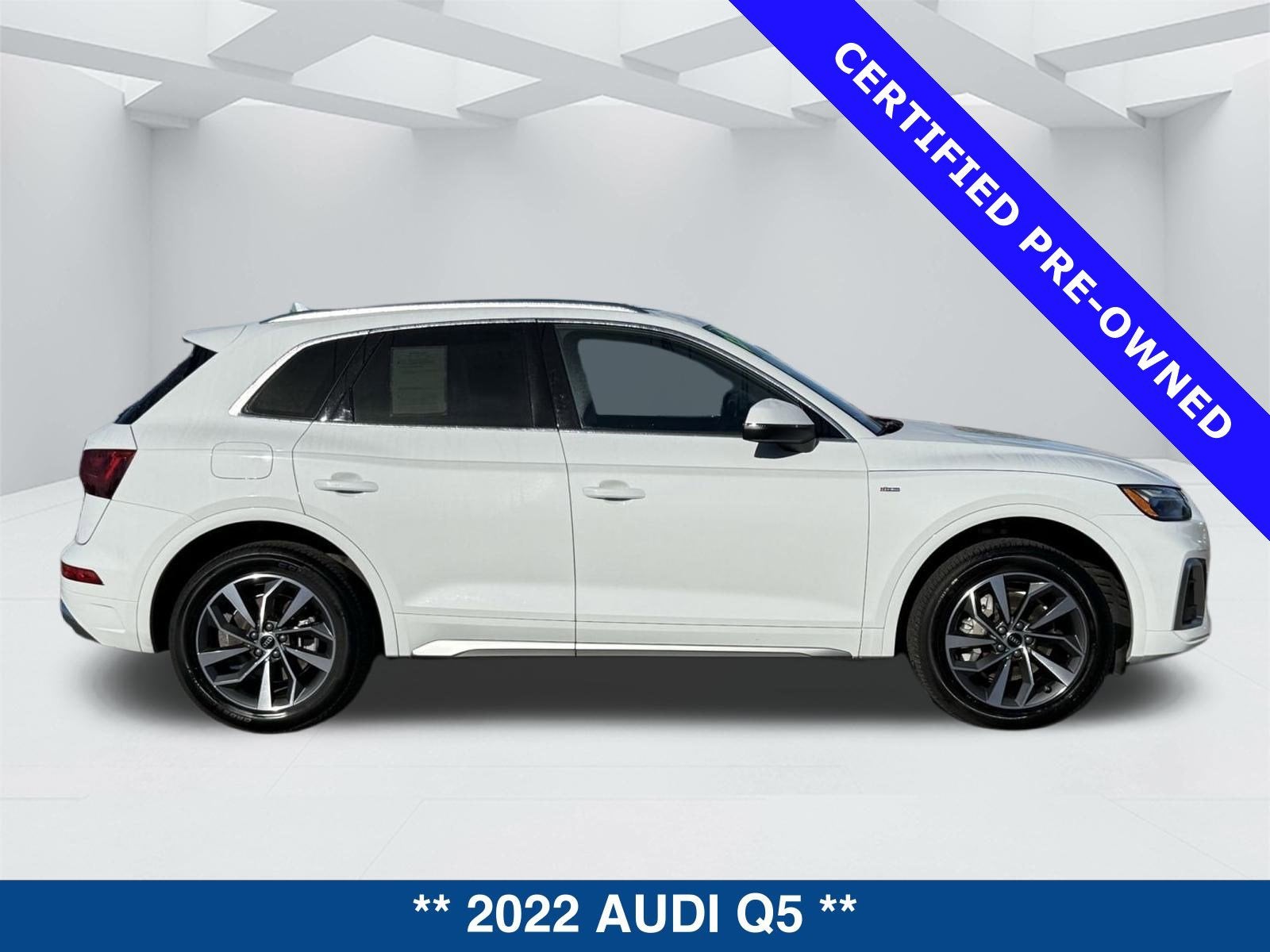2022 Audi Q5 45 S line quattro Premium
