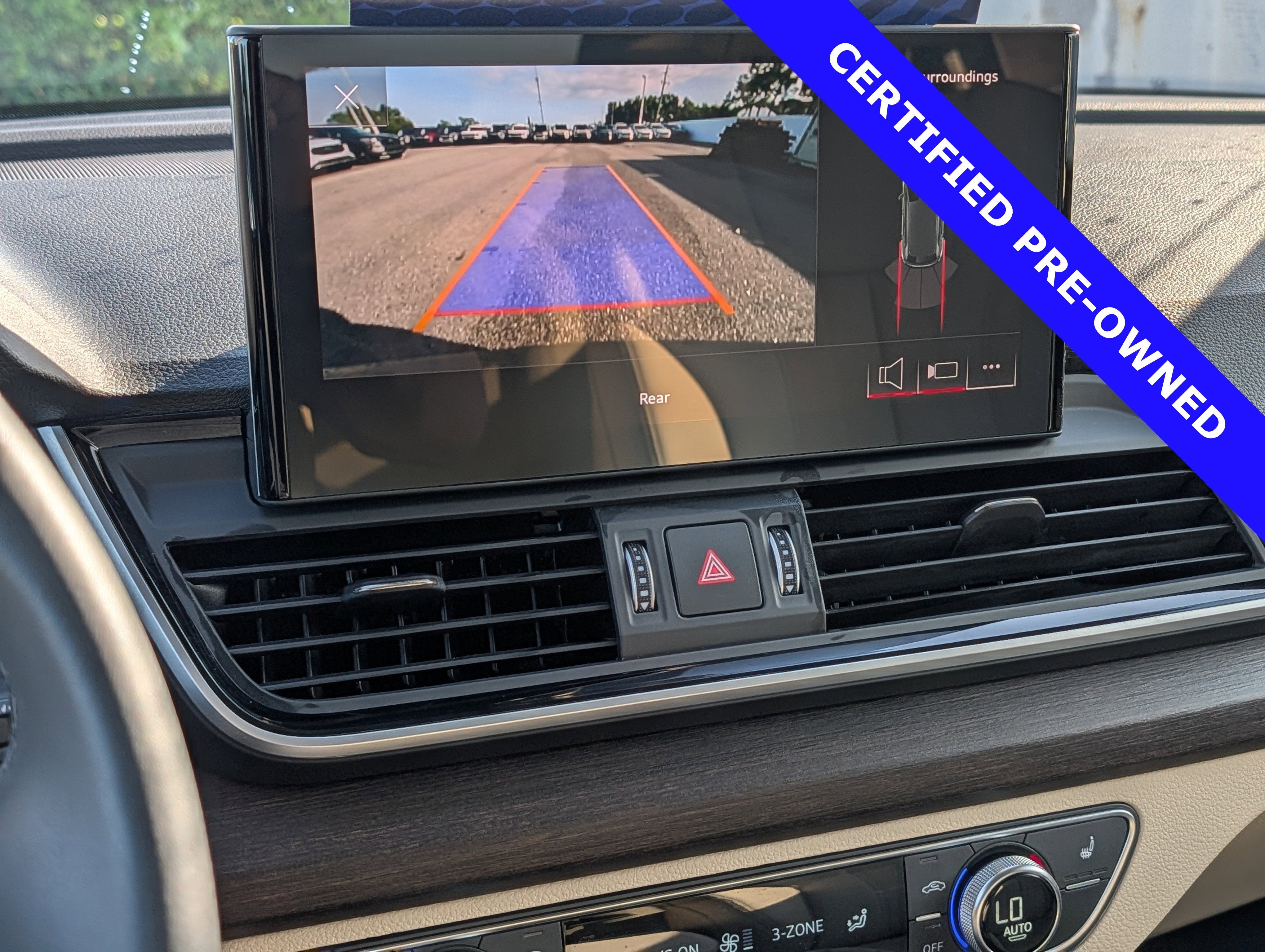 2024 Audi Q5 45 S line quattro Premium