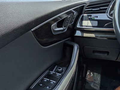 2022 Audi Q7 55 quattro Premium