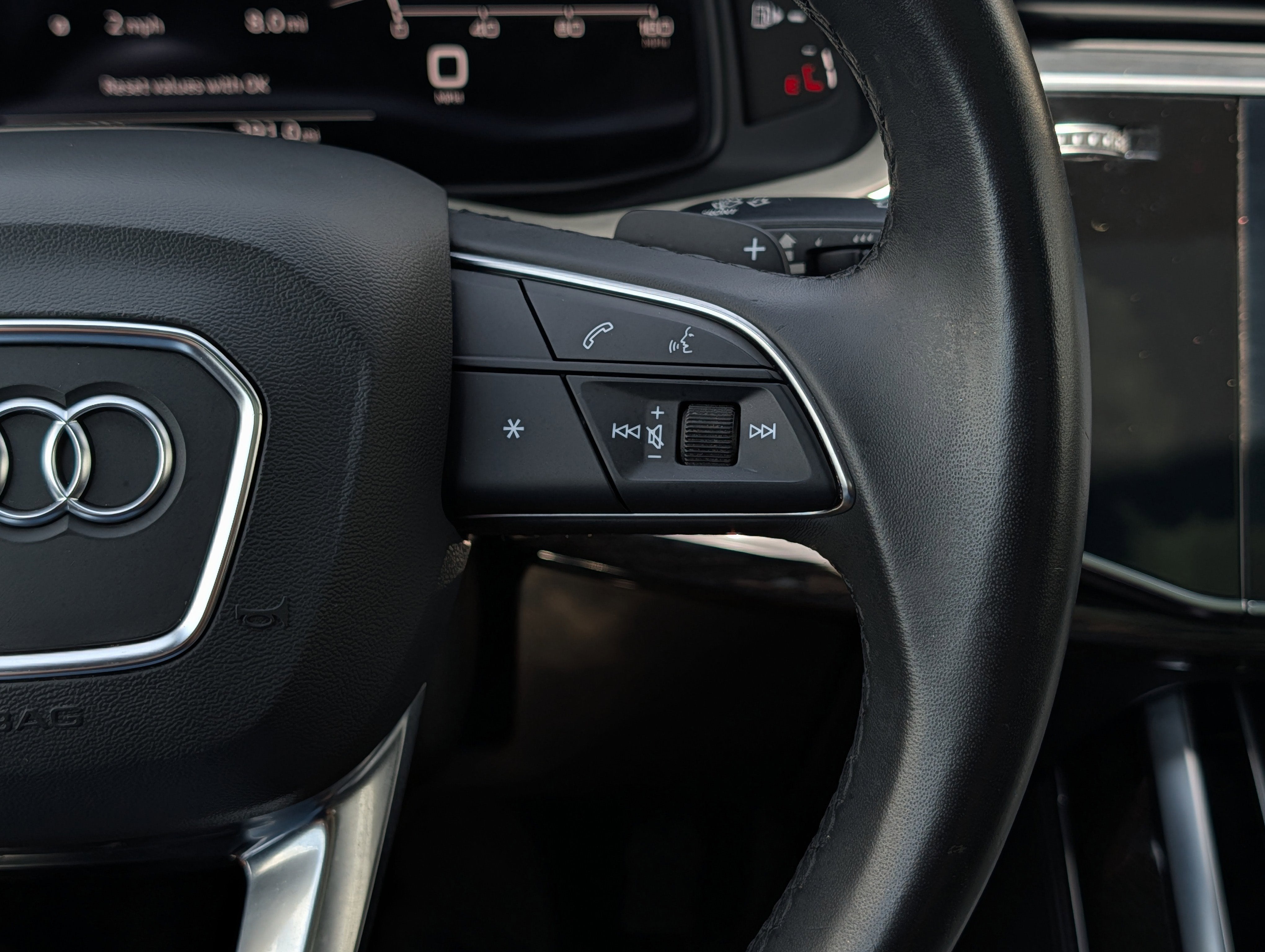 2022 Audi Q7 55 quattro Premium