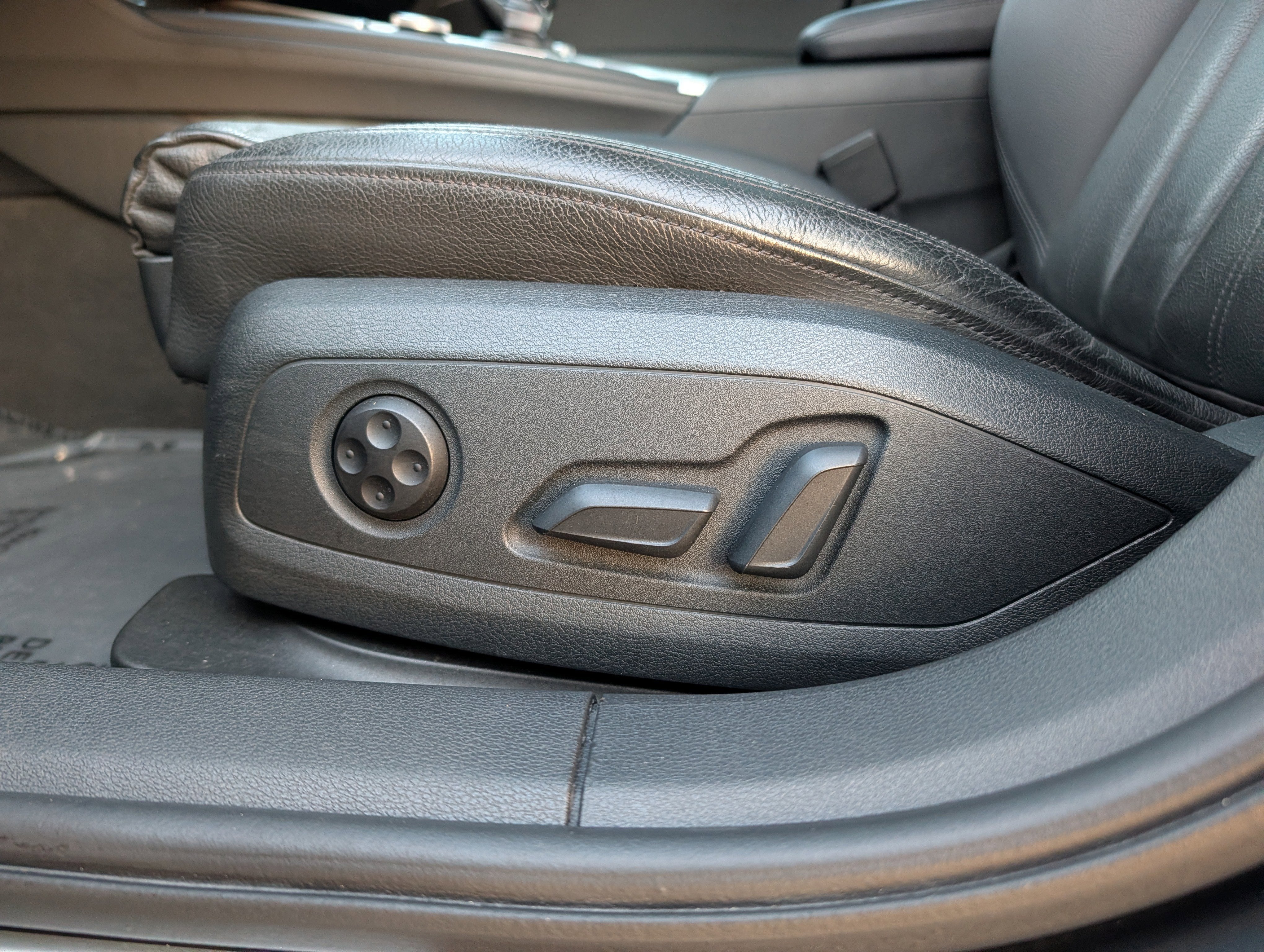 2018 Audi A4 2.0T Ultra Premium