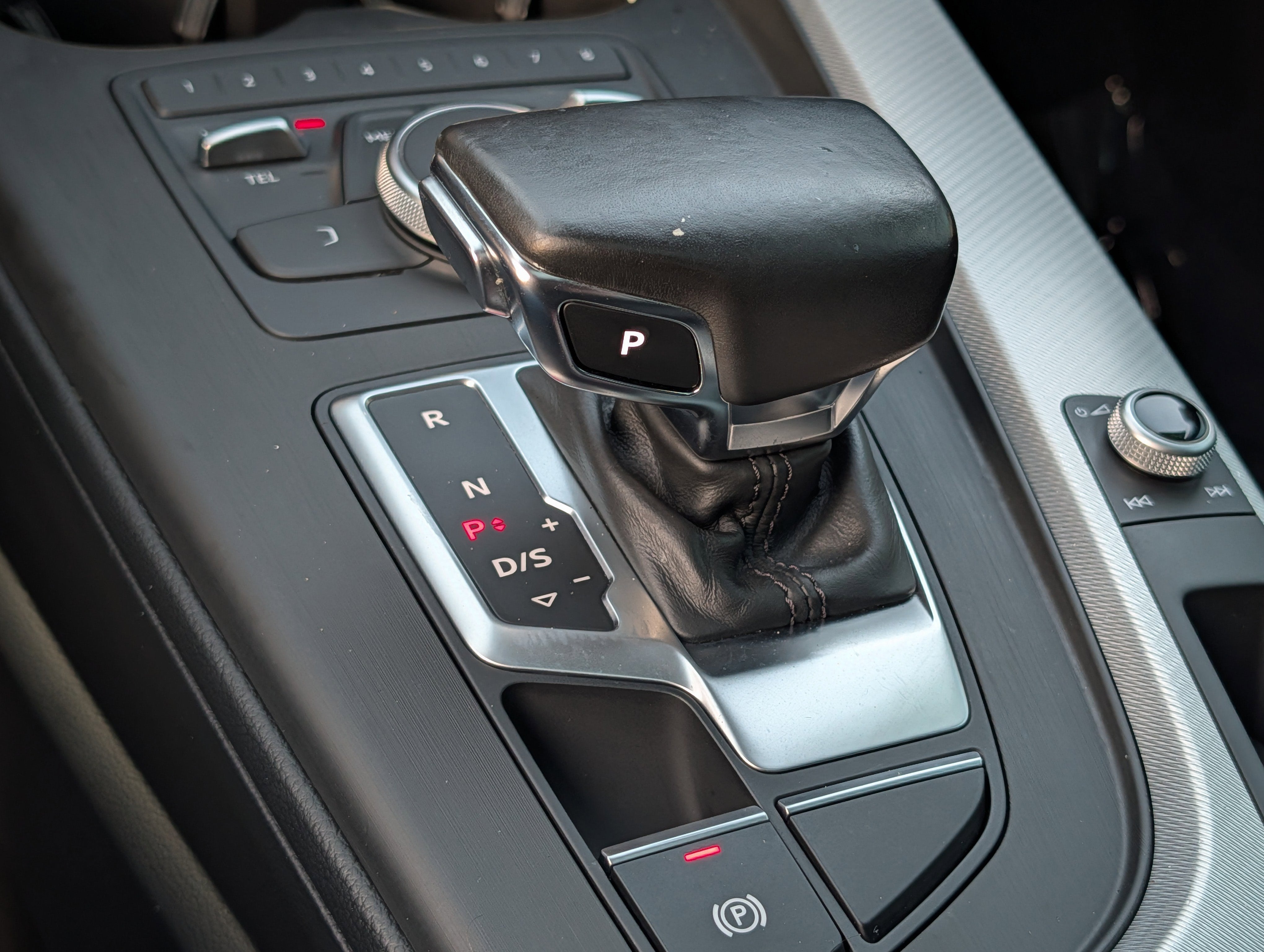 2018 Audi A4 2.0T Ultra Premium