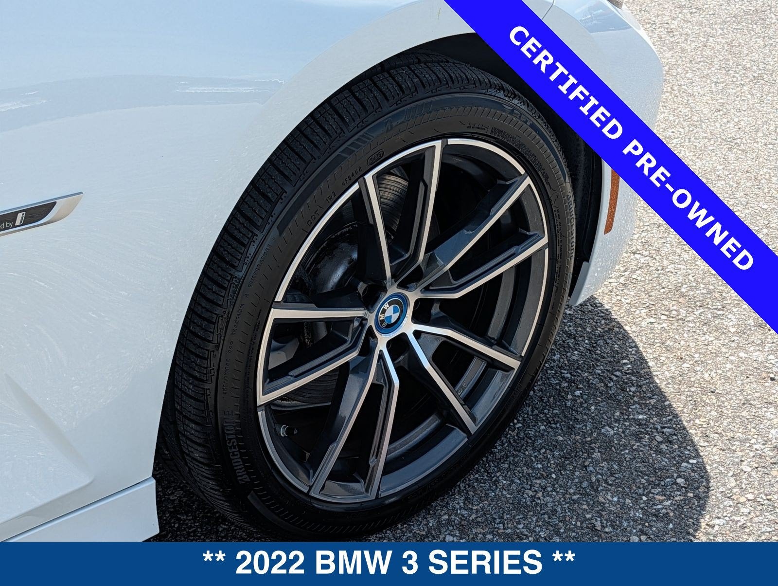 2022 BMW 3 Series 330e