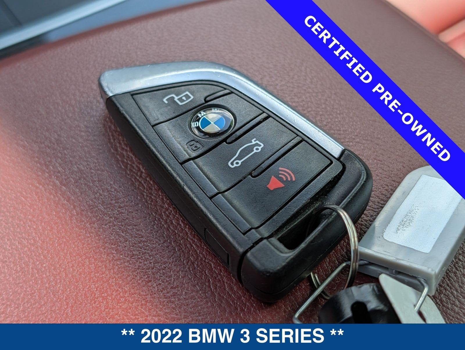 2022 BMW 3 Series 330e