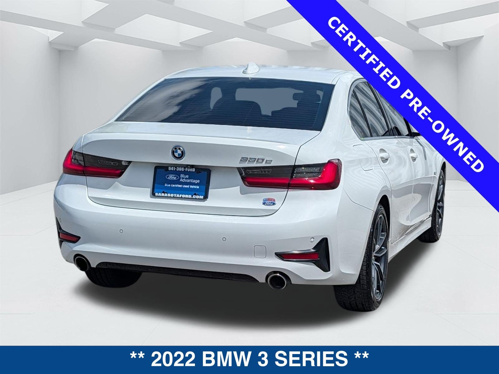 2022 BMW 3 Series 330e