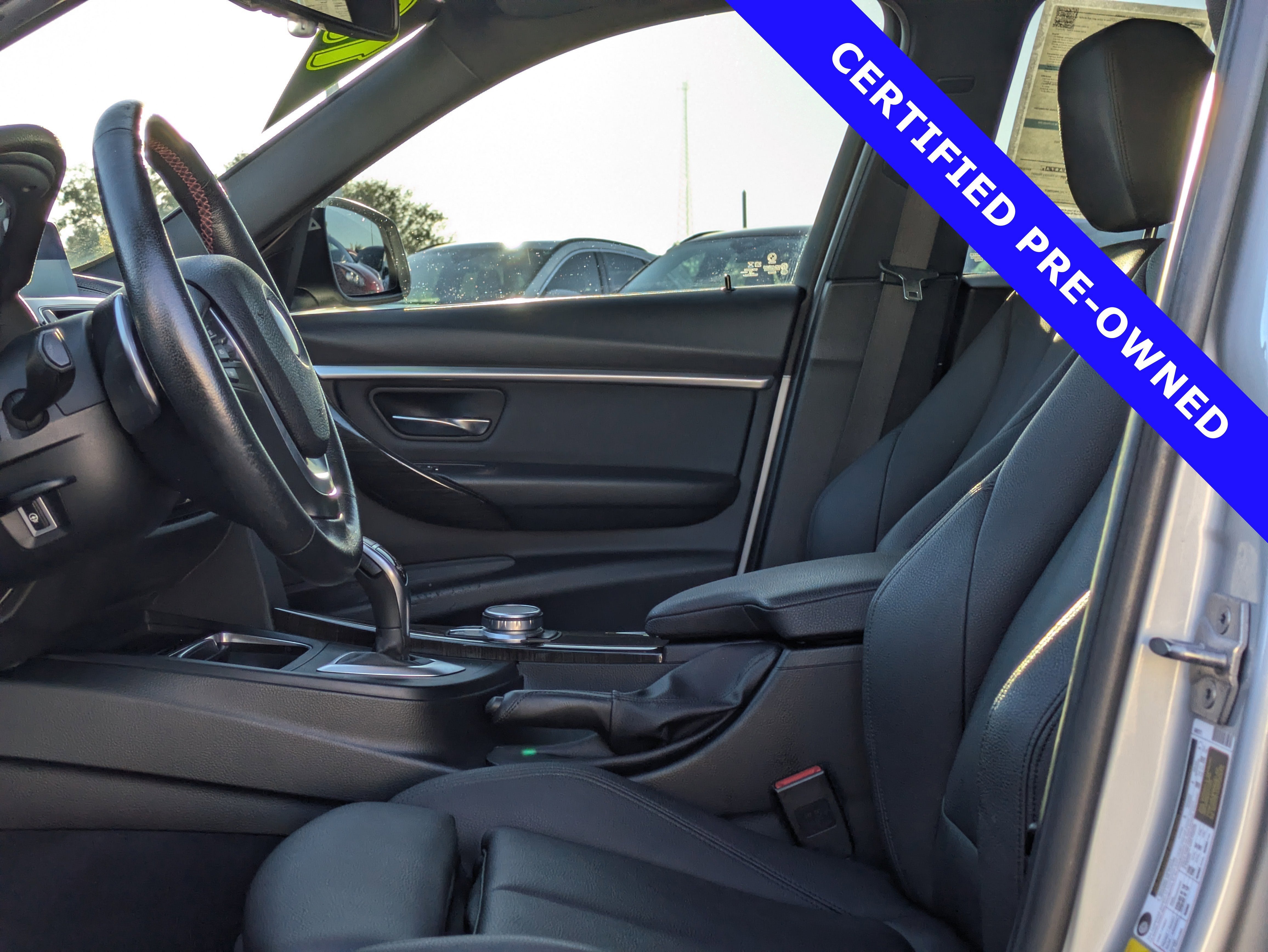 2018 BMW 3 Series 330i xDrive