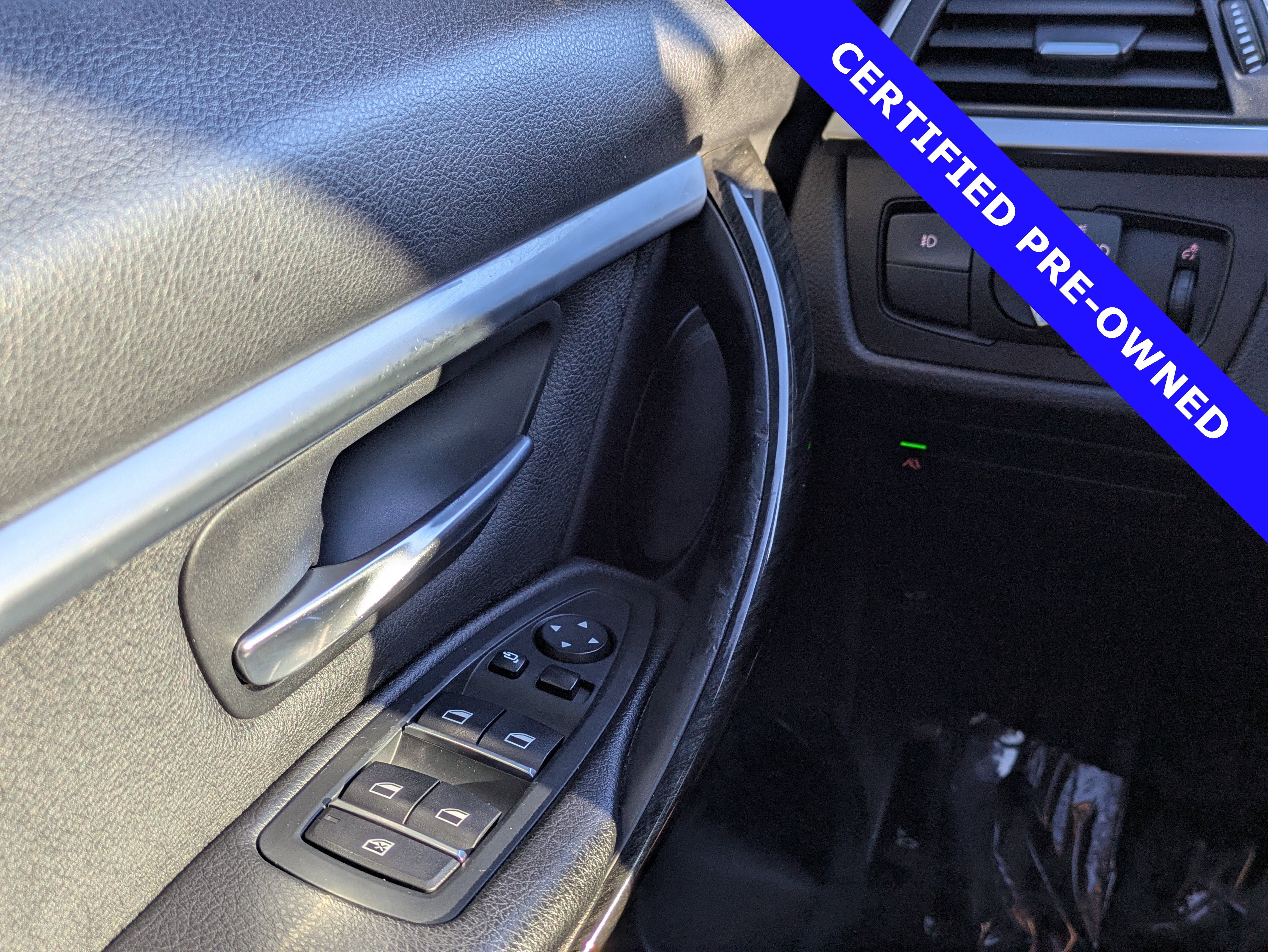 2018 BMW 3 Series 330i xDrive