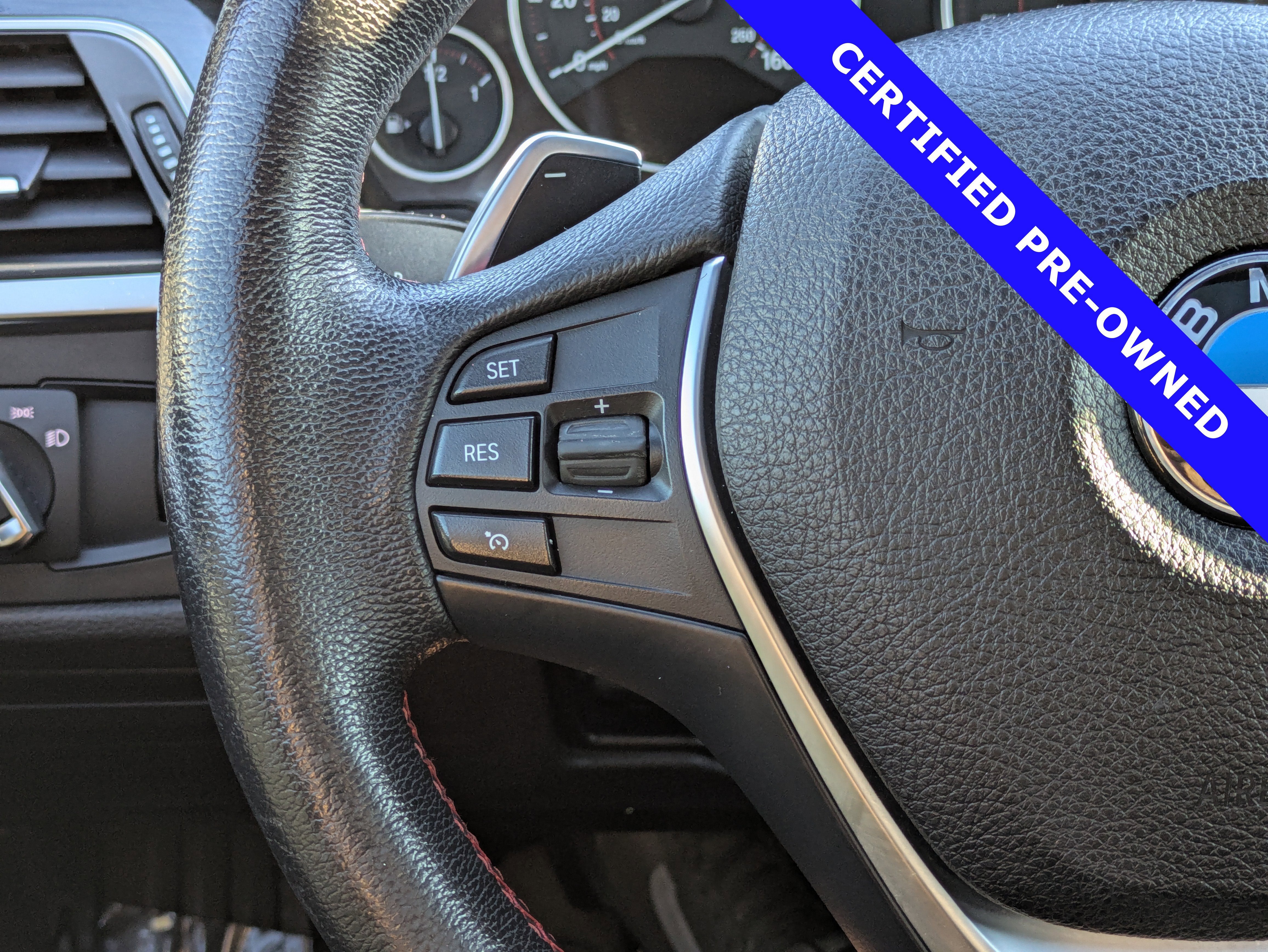 2018 BMW 3 Series 330i xDrive