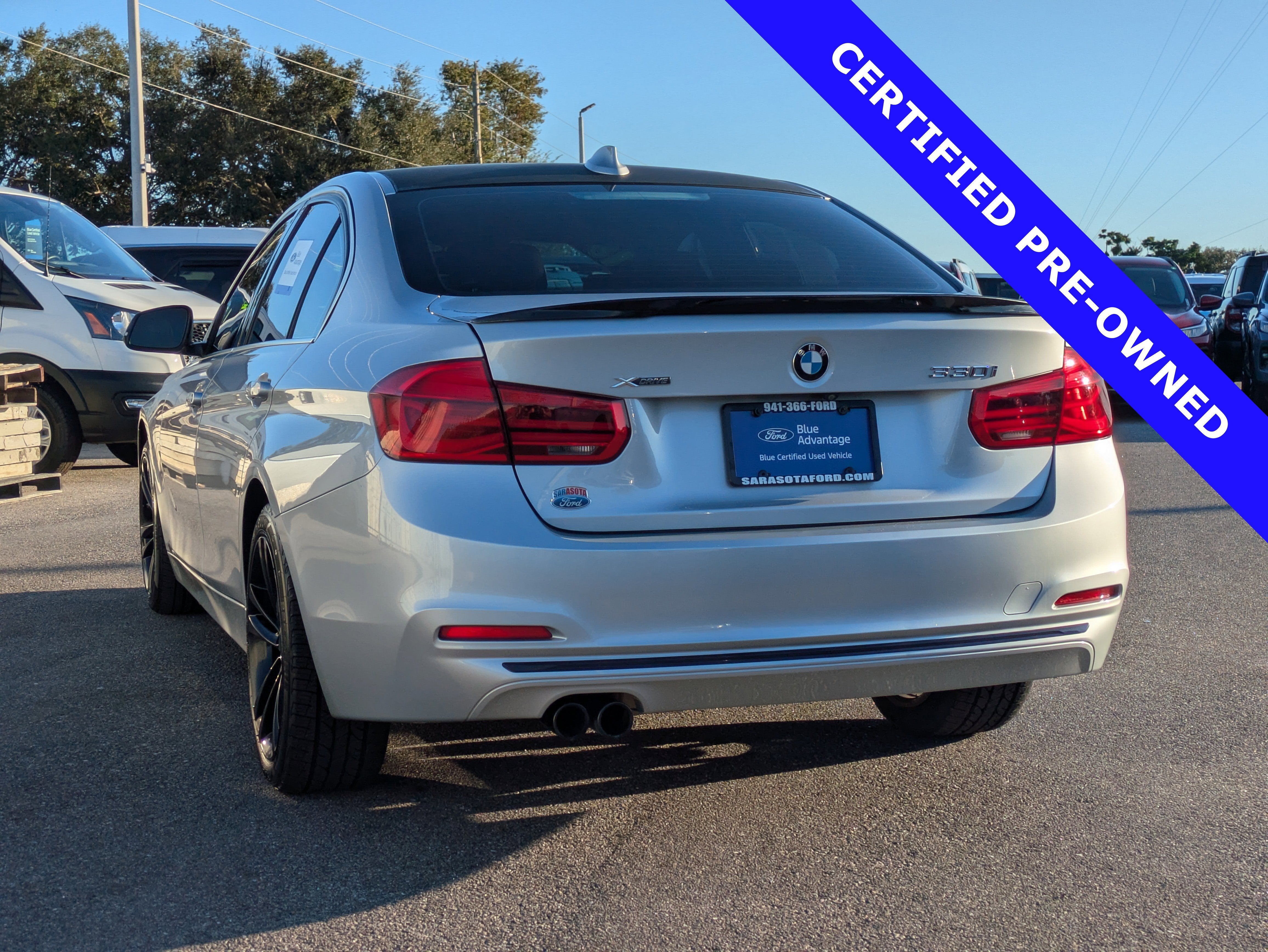 2018 BMW 3 Series 330i xDrive